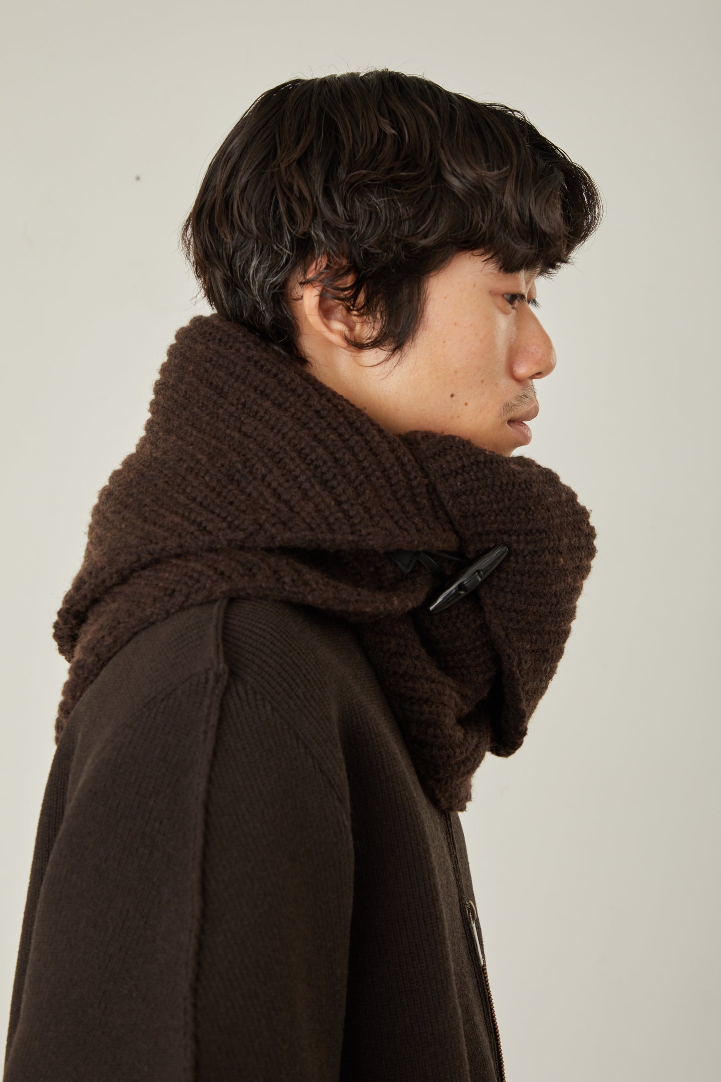 i'm here : " Crepe " KNIT SNOOD :