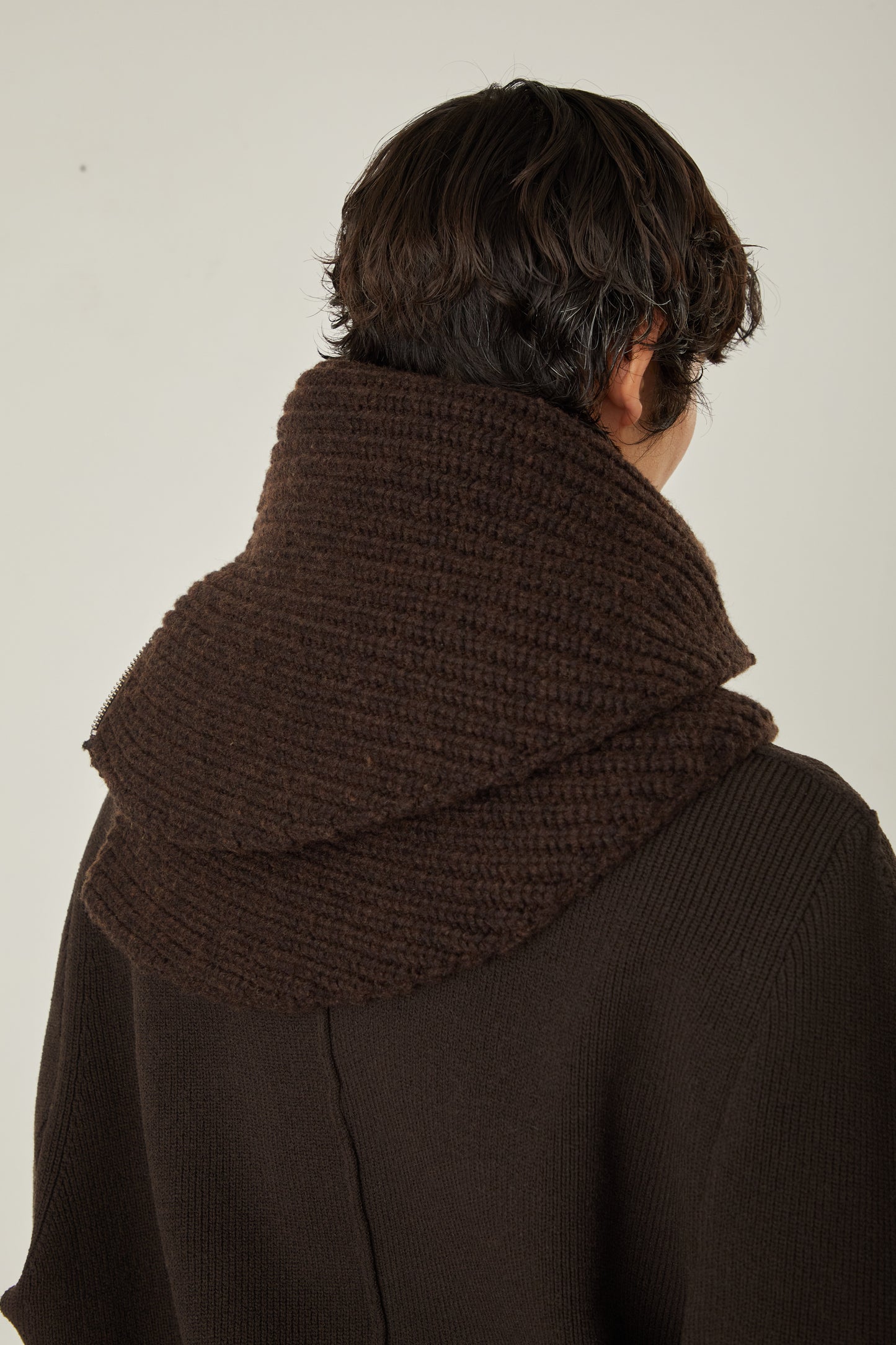 i'm here : " Crepe " KNIT SNOOD :