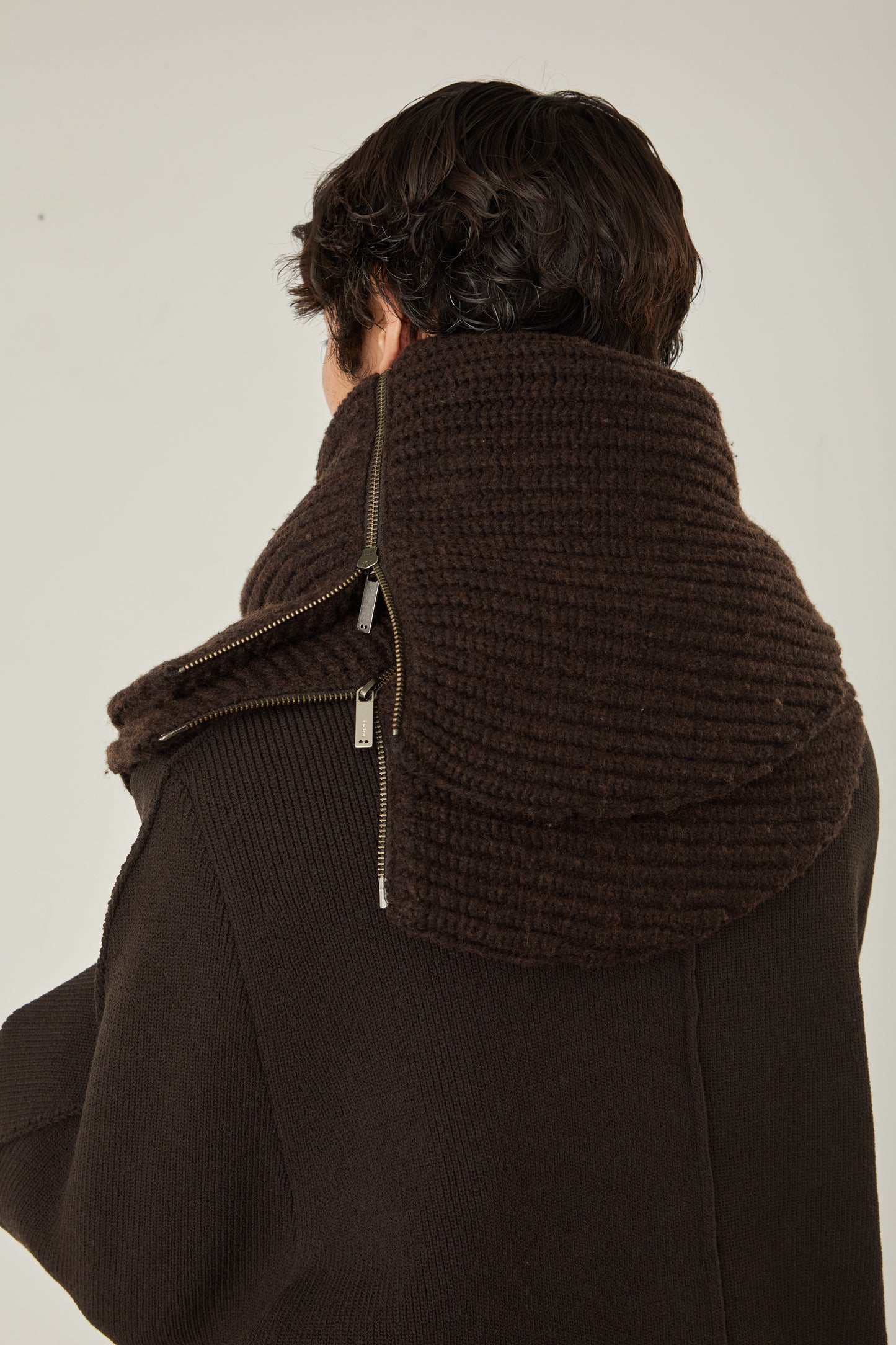 i'm here : " Crepe " KNIT SNOOD :