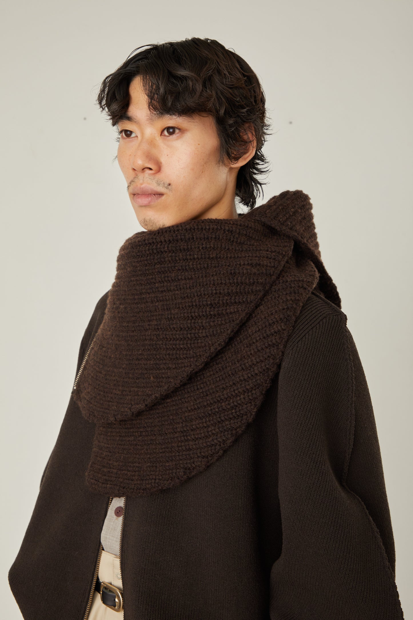 i'm here : " Crepe " KNIT SNOOD :