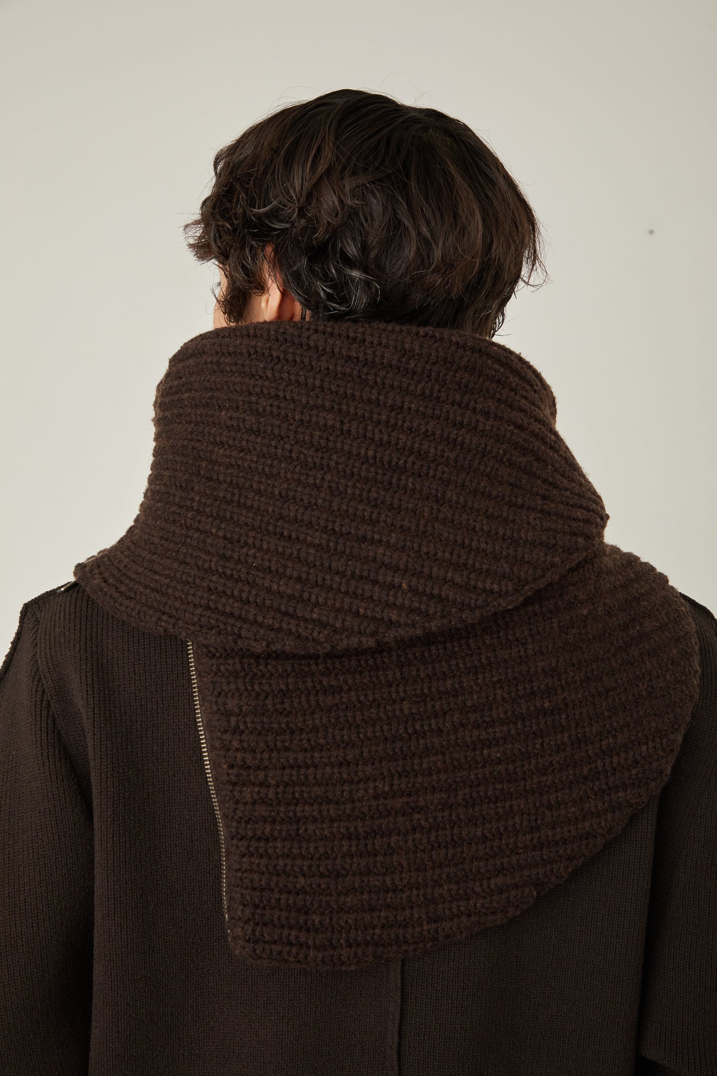 i'm here : " Crepe " KNIT SNOOD :