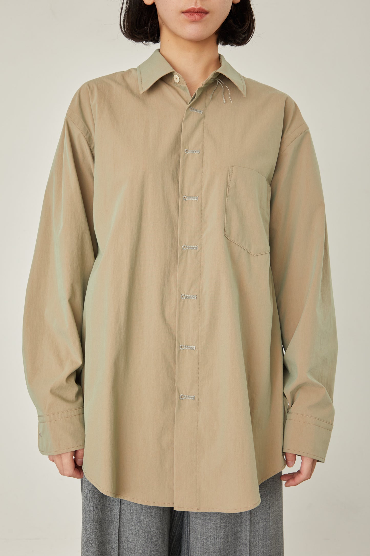 i'm here : BUTTON HOLE : SHIRTS