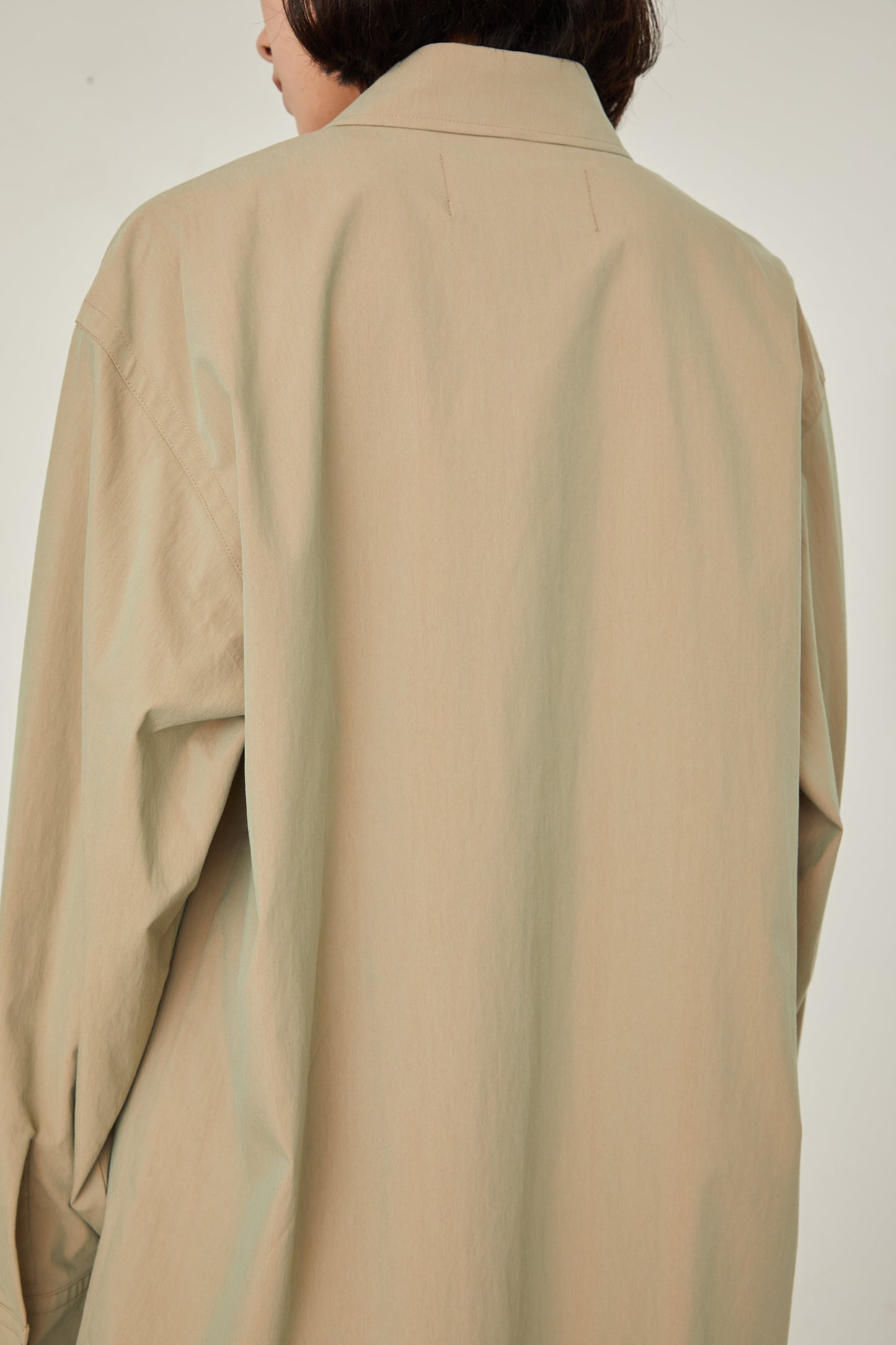 i'm here : BUTTON HOLE : SHIRTS