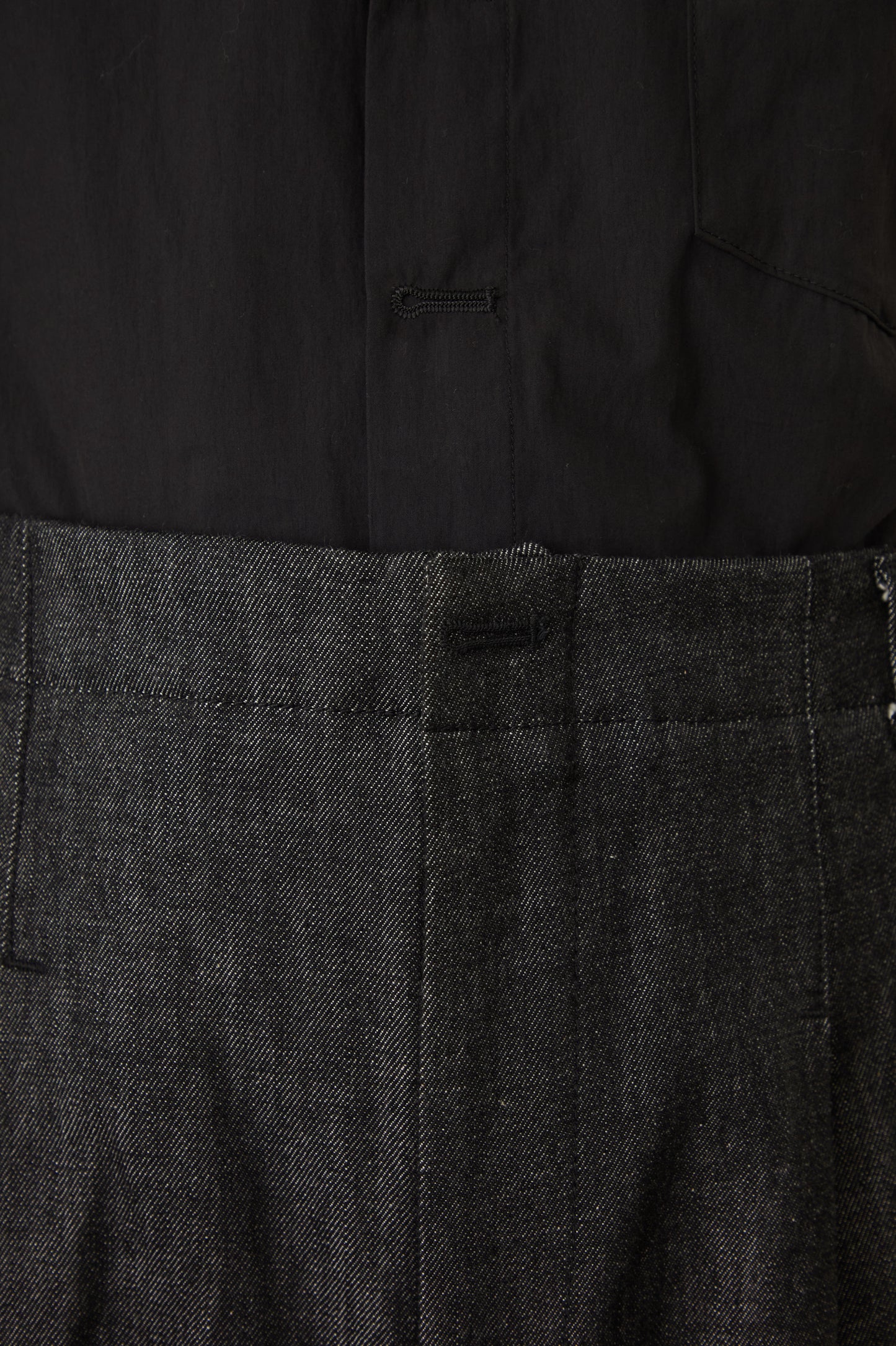 i'm here : " He is twisted " DENIM PANTS :