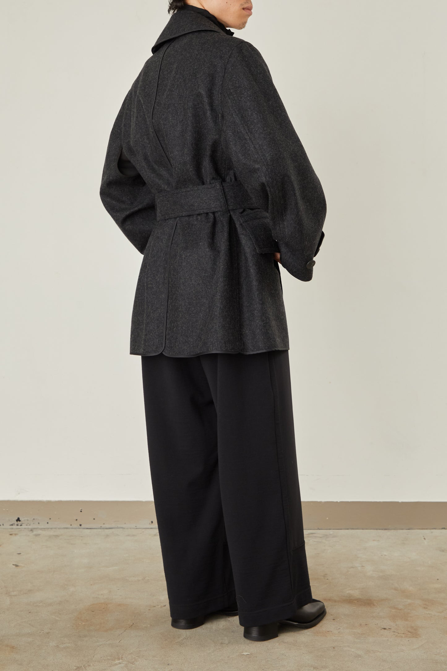 i'm here : with PIPING : LIGHT MELTON MACKINAW COAT