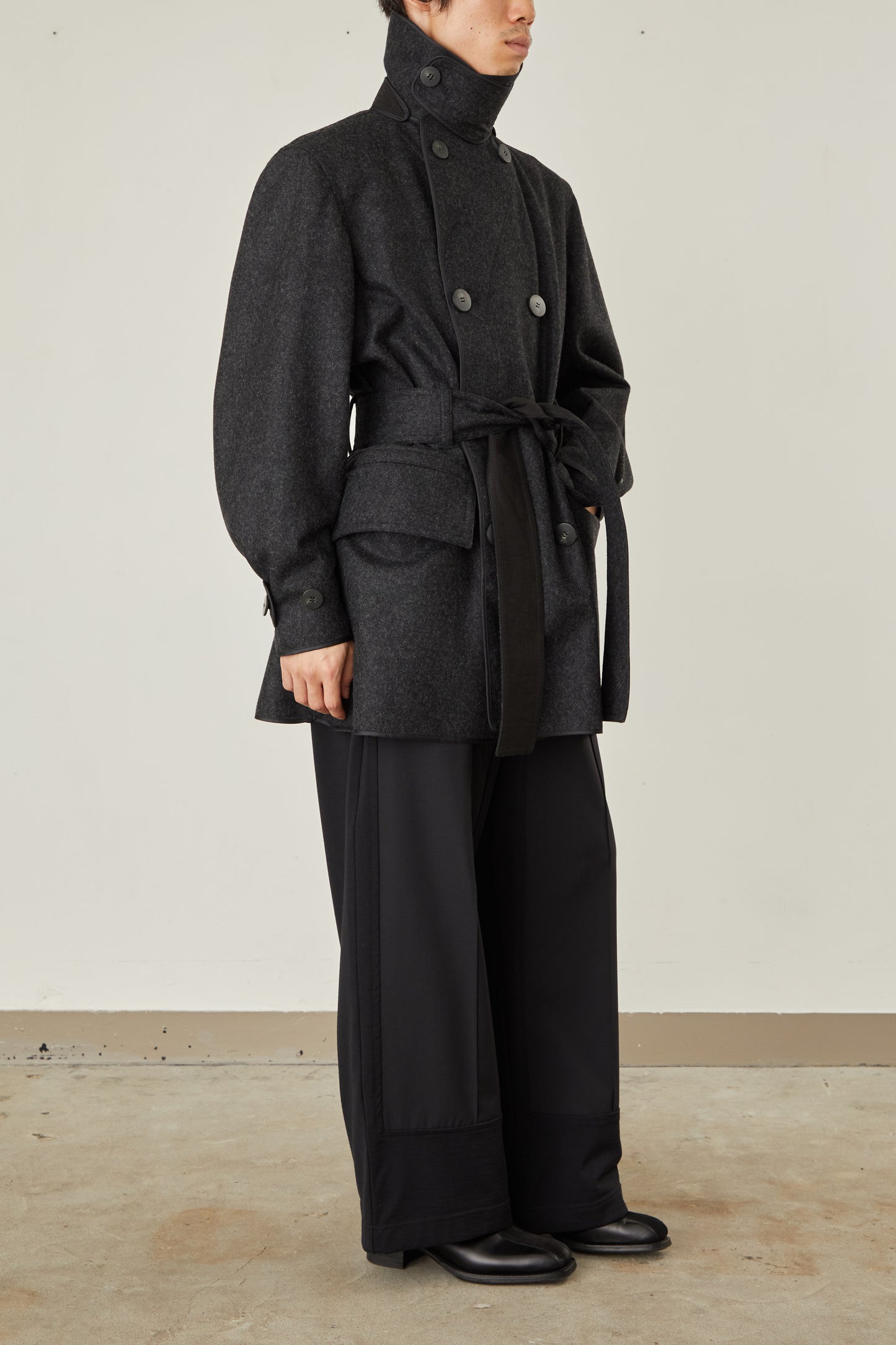 i'm here : with PIPING : LIGHT MELTON MACKINAW COAT