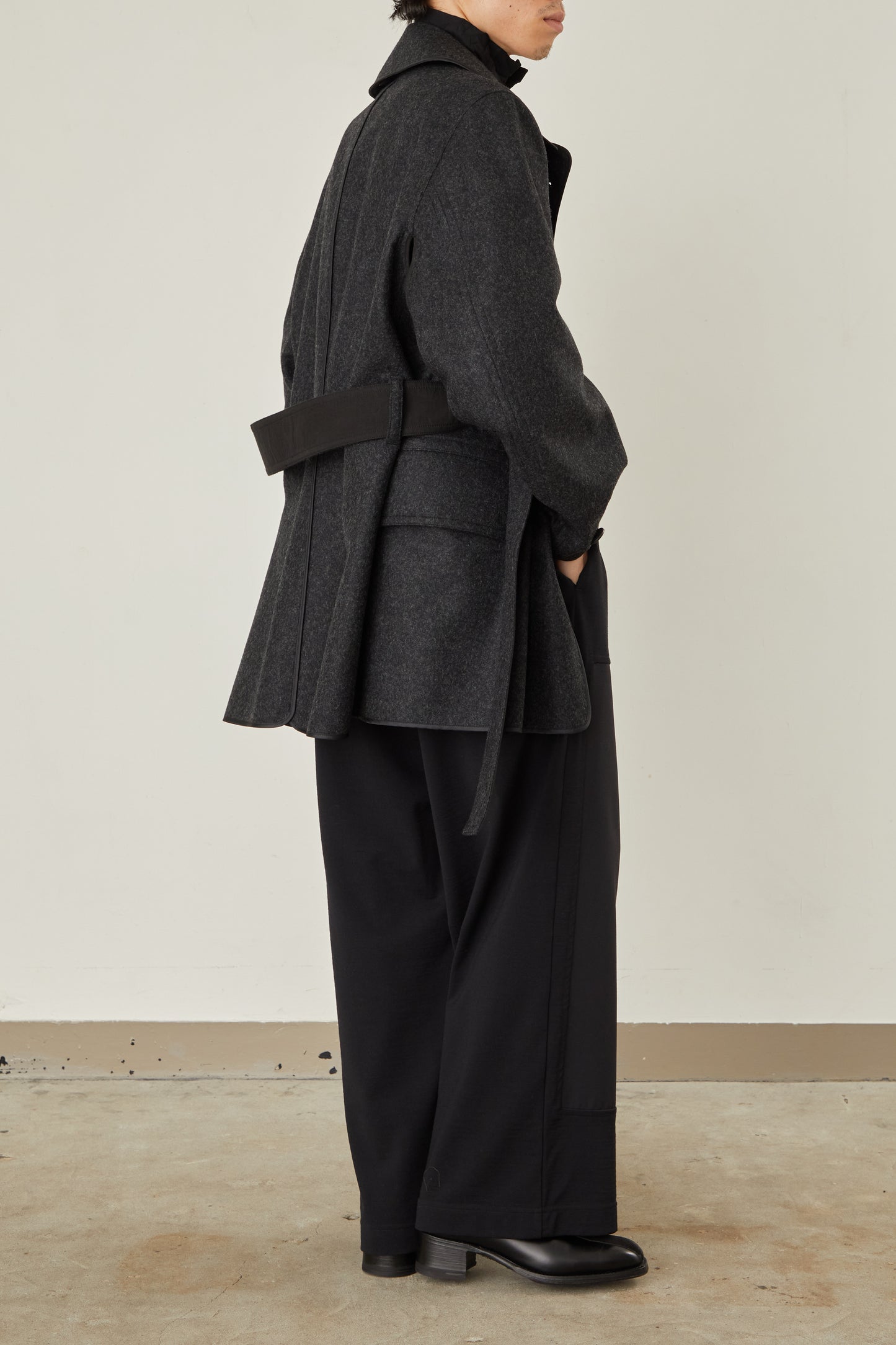 i'm here : with PIPING : LIGHT MELTON MACKINAW COAT