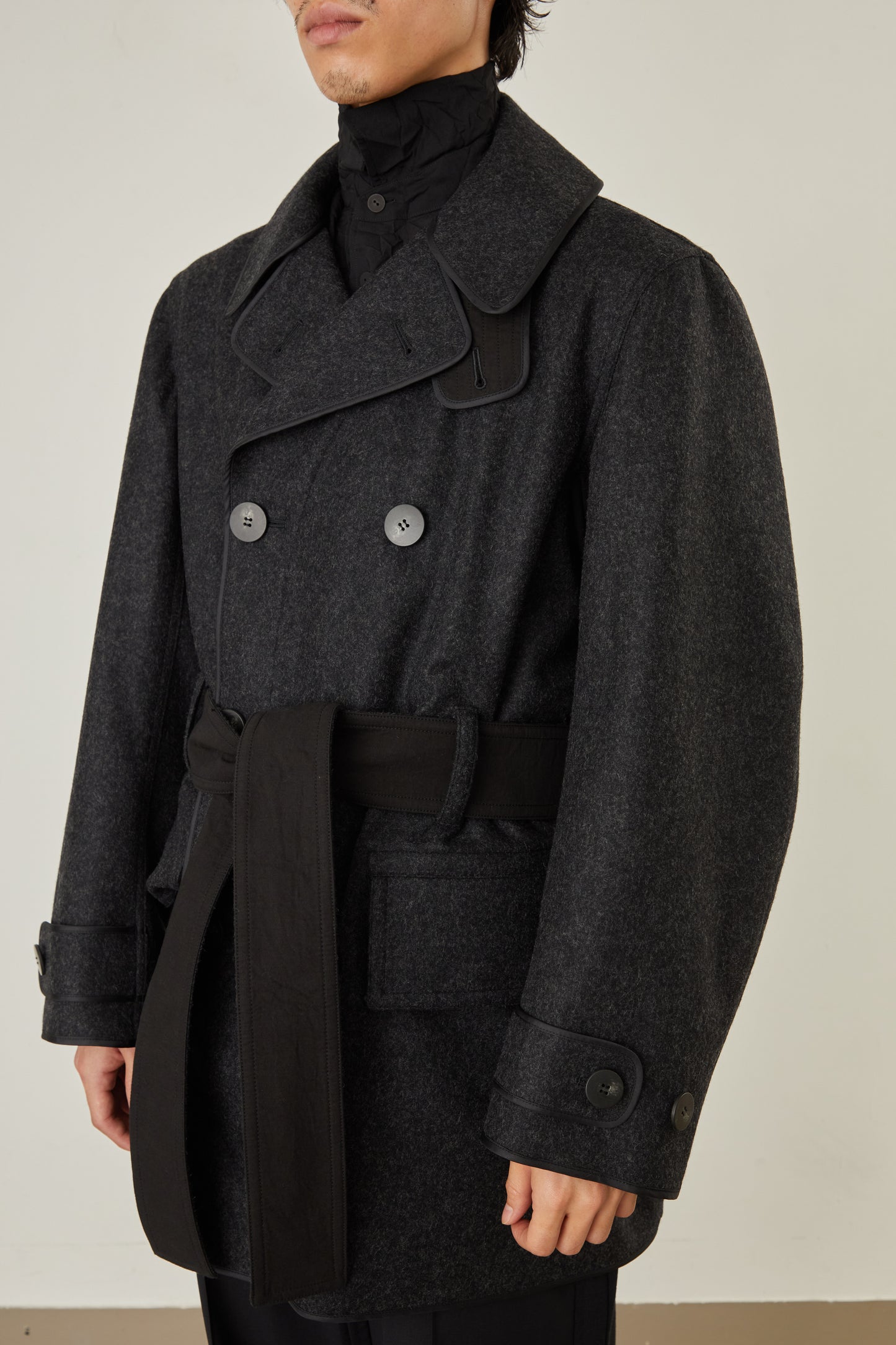 i'm here : with PIPING : LIGHT MELTON MACKINAW COAT