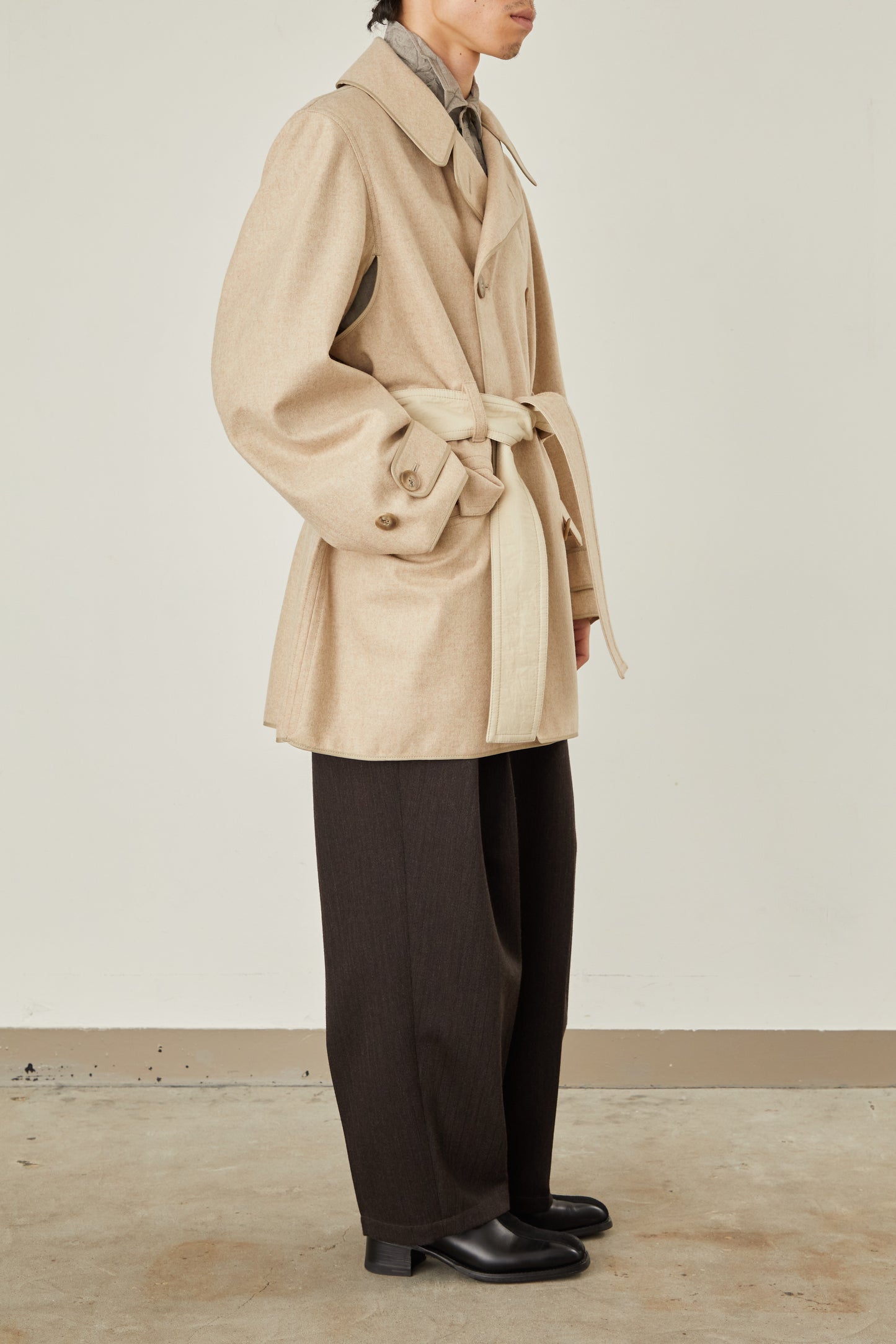 i'm here : with PIPING : LIGHT MELTON MACKINAW COAT