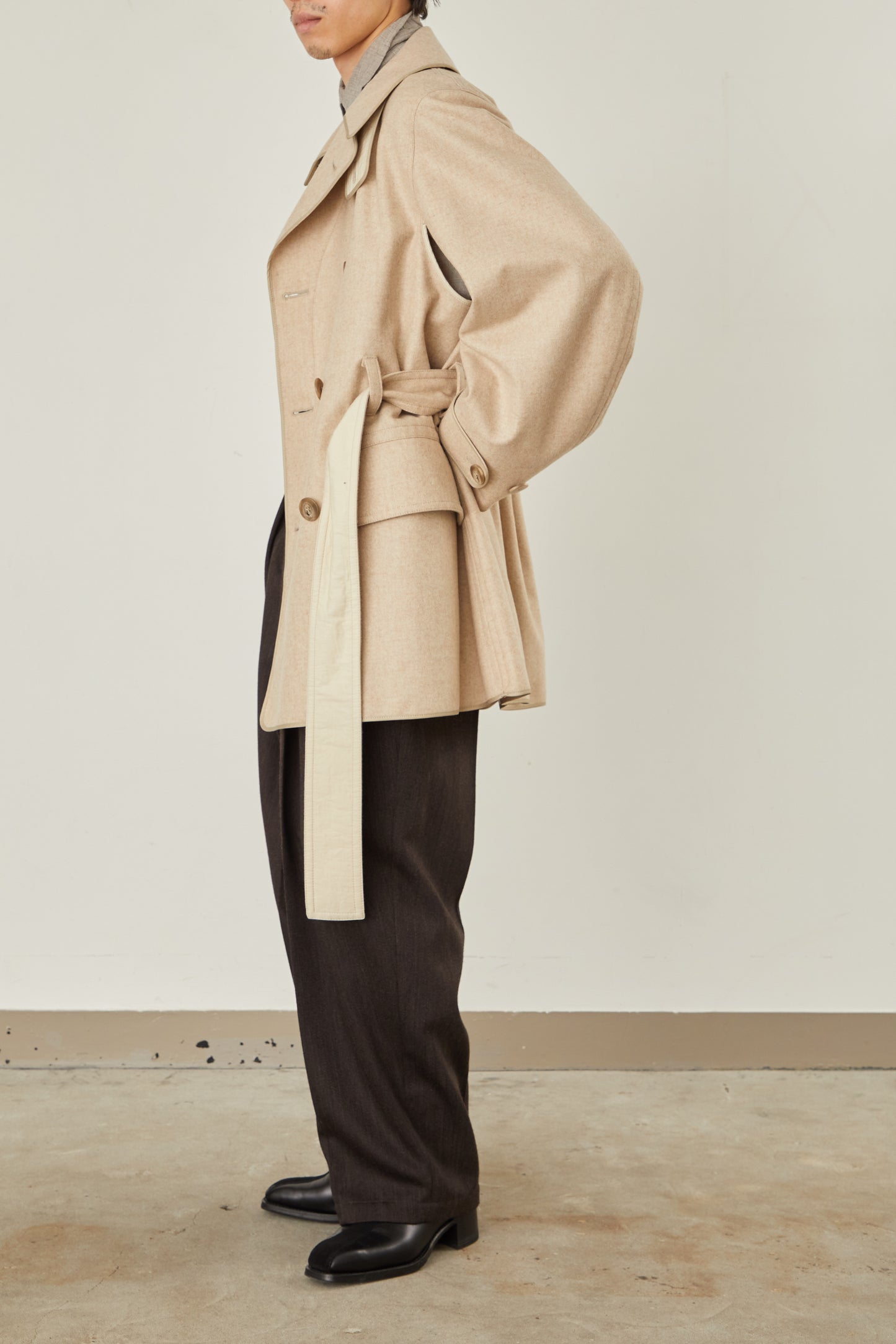 i'm here : with PIPING : LIGHT MELTON MACKINAW COAT