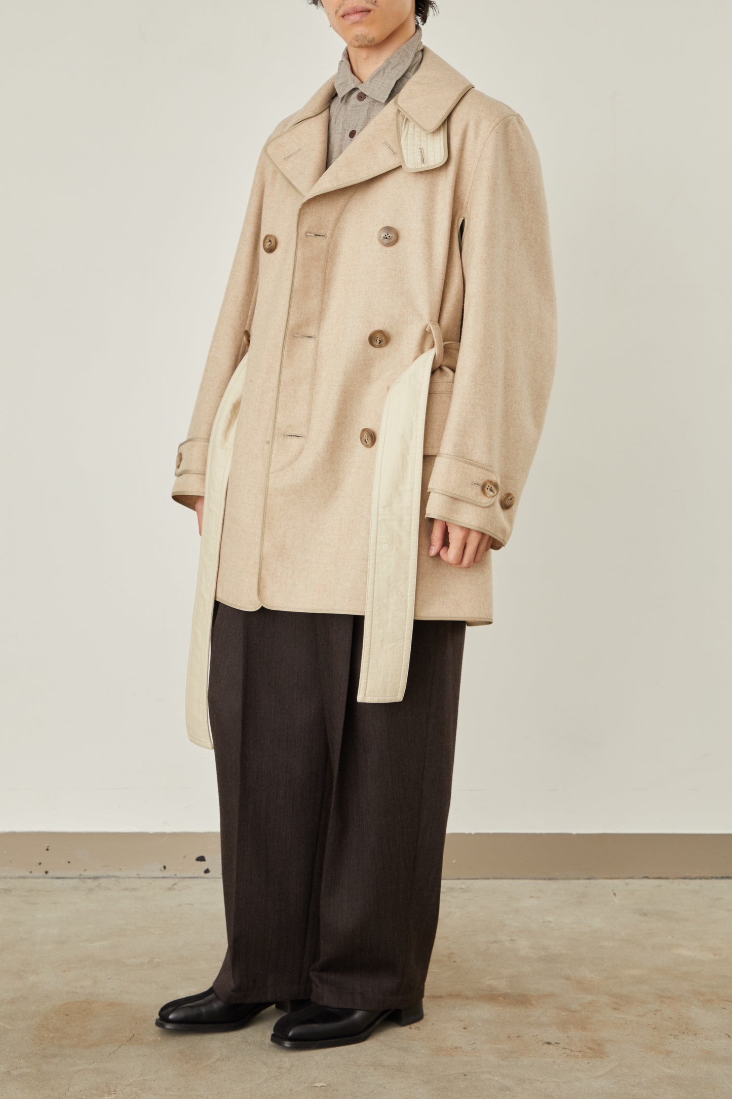 i'm here : with PIPING : LIGHT MELTON MACKINAW COAT