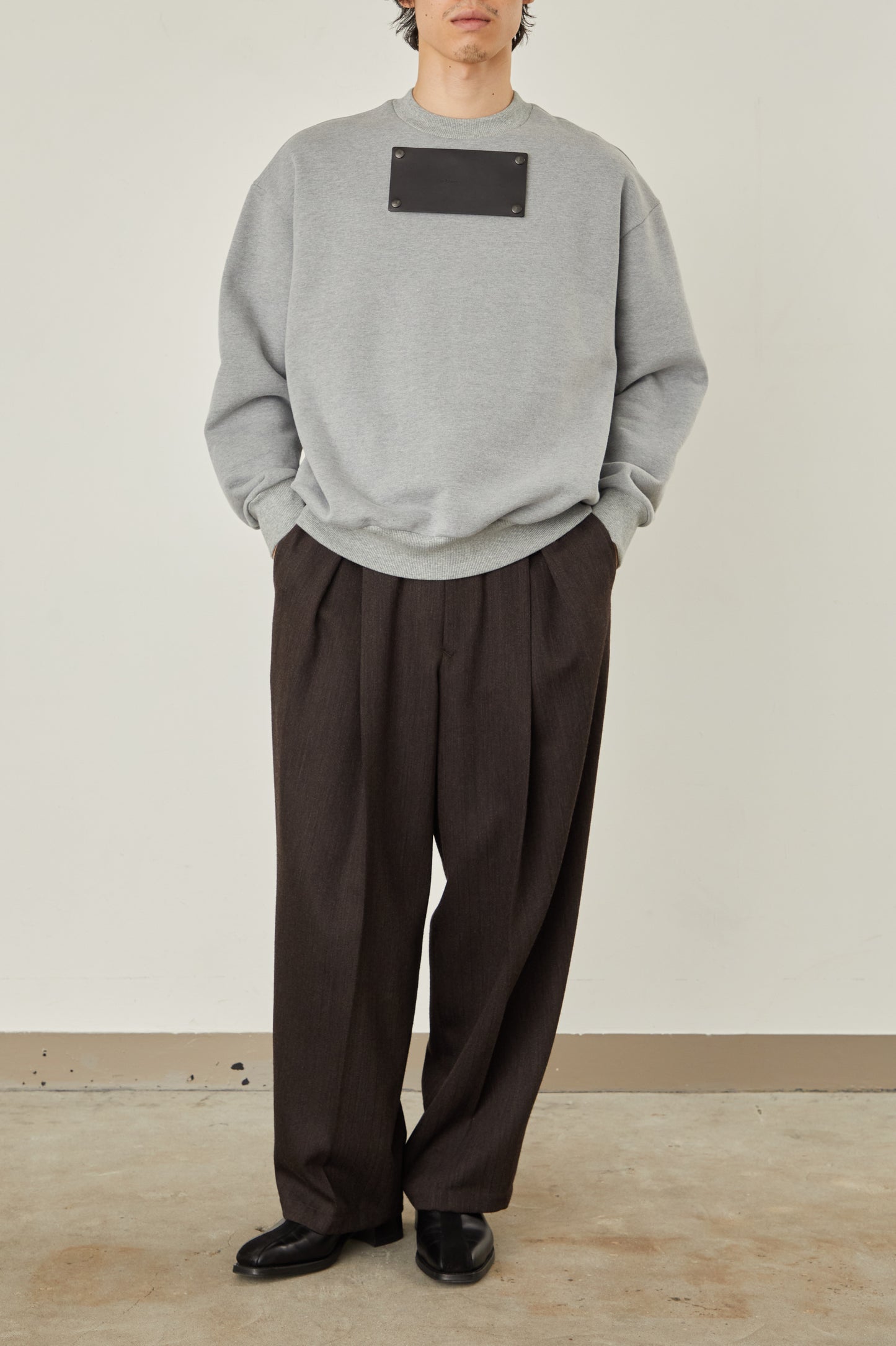 i'm here : LEATHER DOCKING : SWEAT SHIRTS