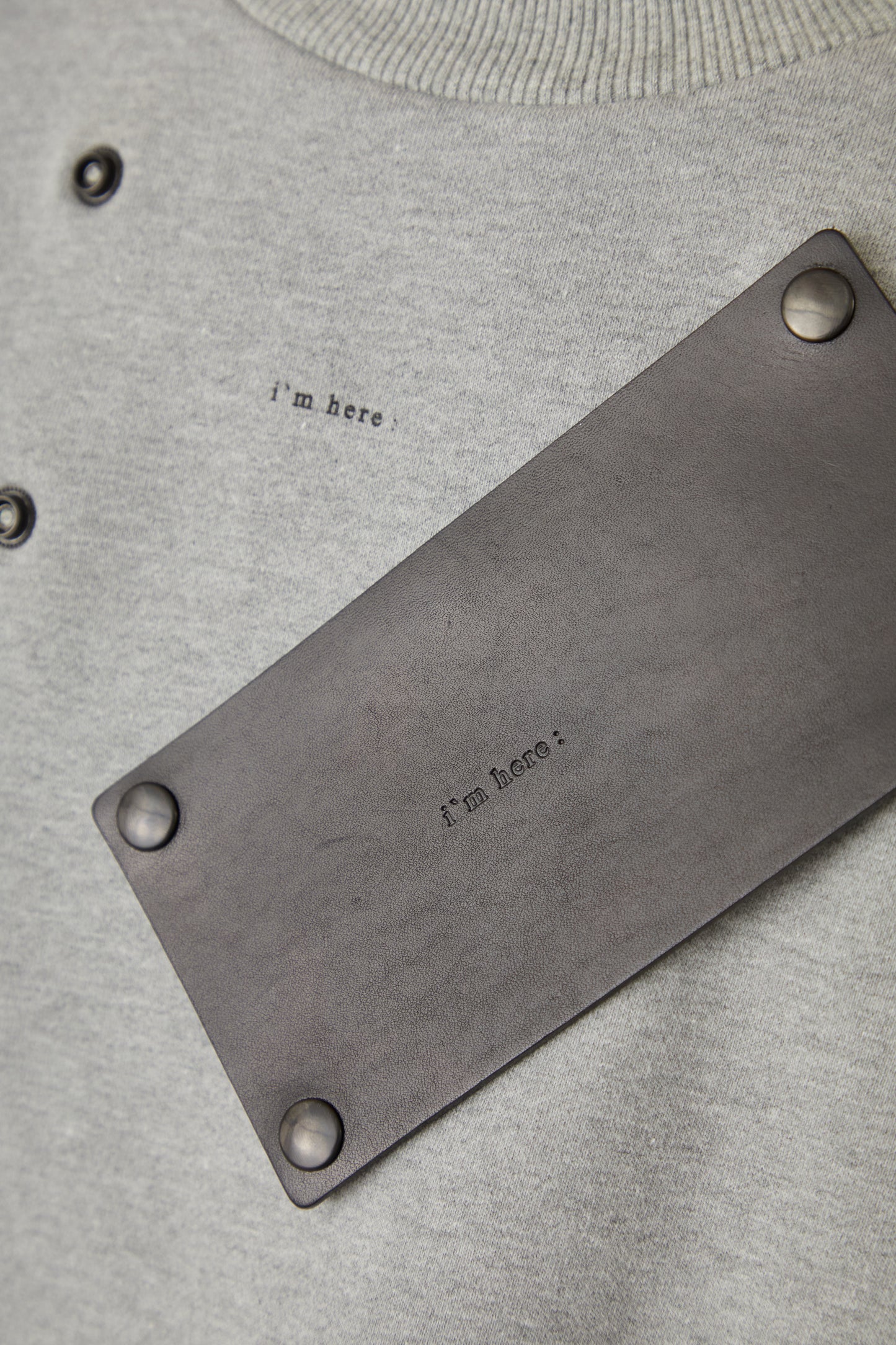i'm here : LEATHER DOCKING : SWEAT SHIRTS