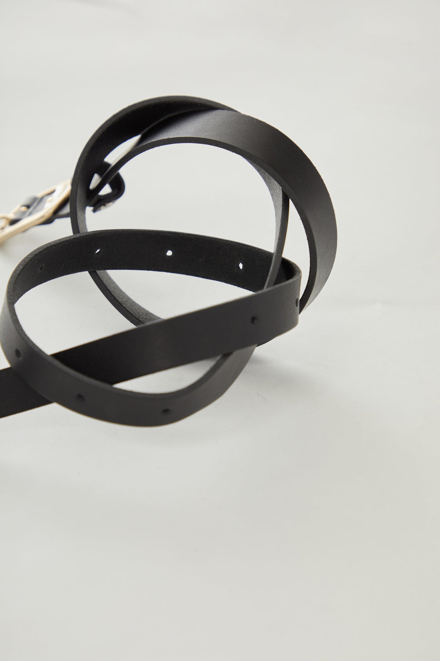 i'm here : PULL - TAB : BELT : 25FW