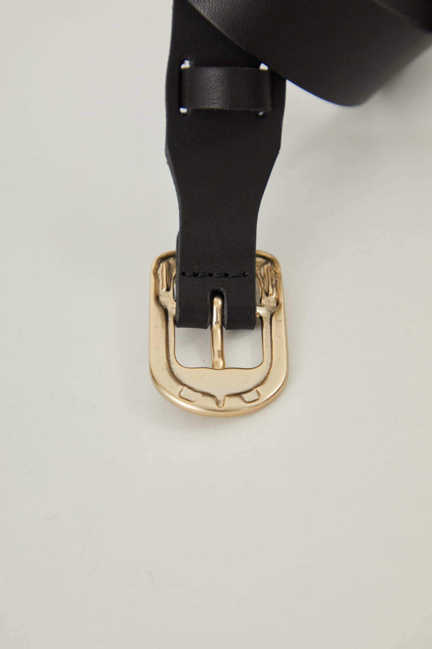 i'm here : PULL - TAB : BELT : 25FW