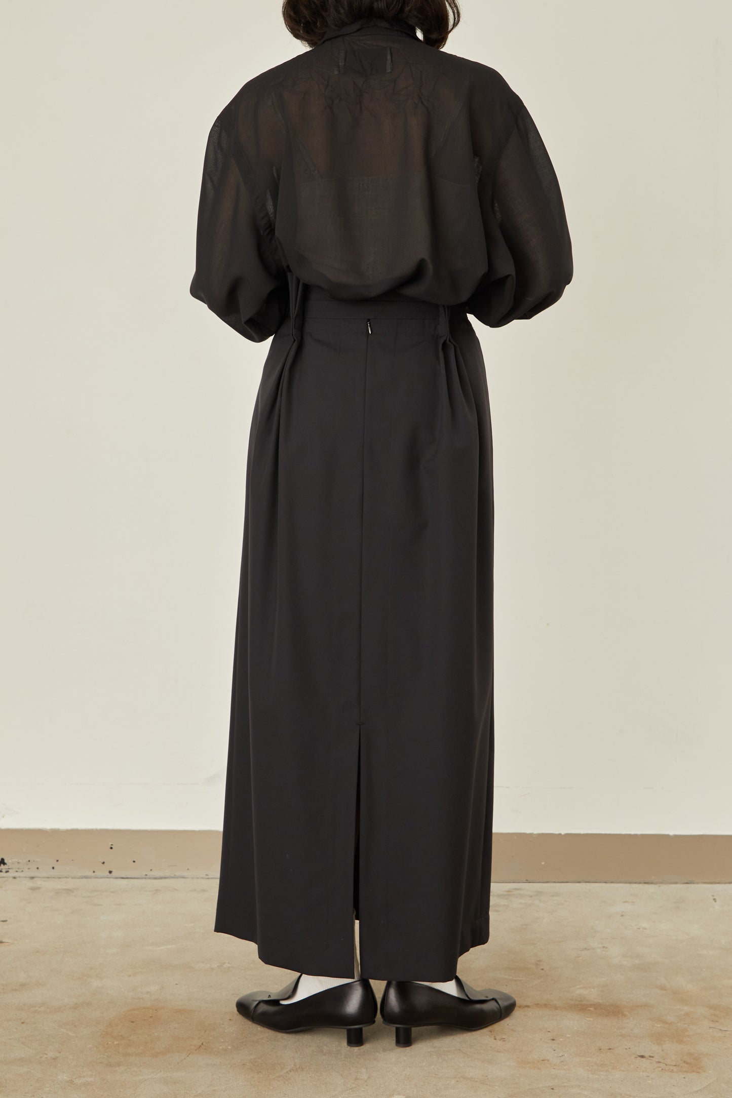i'm here : UN(I)FORM : PLEATS SKIRT