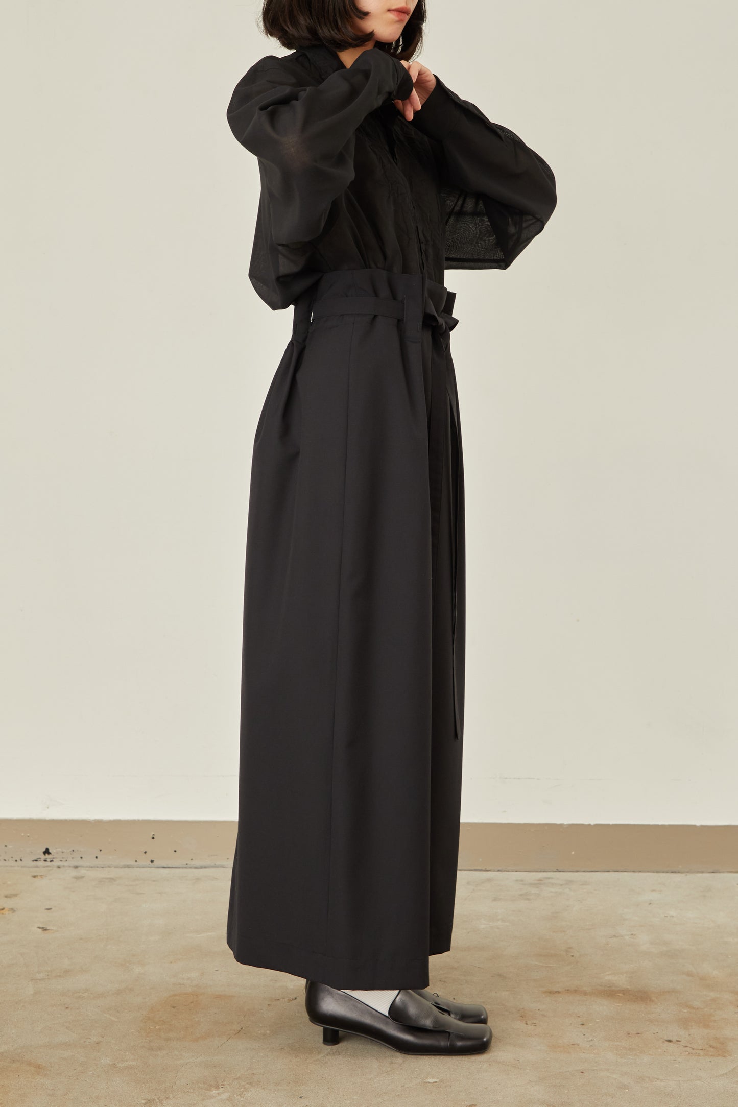 i'm here : UN(I)FORM : PLEATS SKIRT
