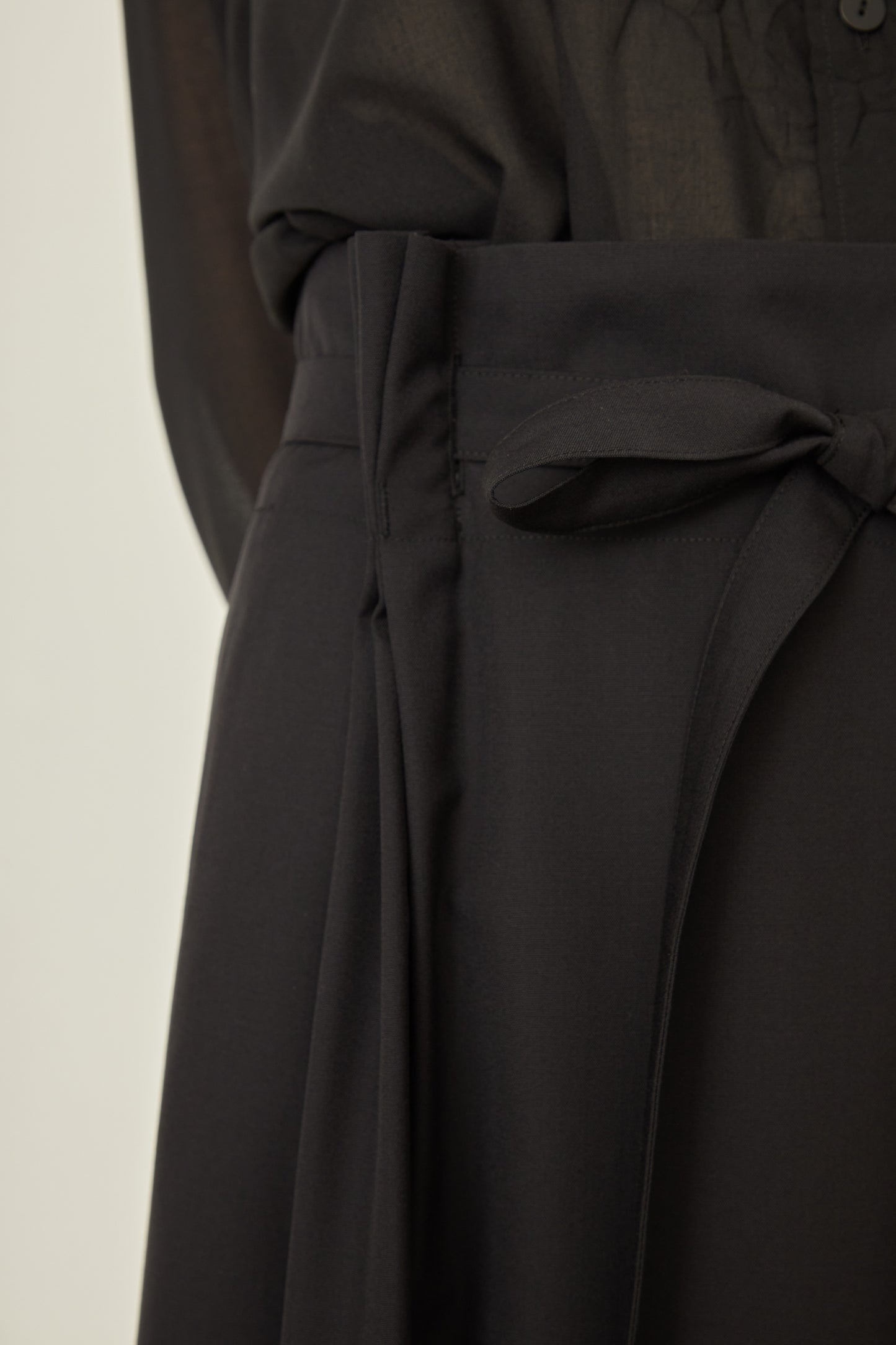 i'm here : UN(I)FORM : PLEATS SKIRT