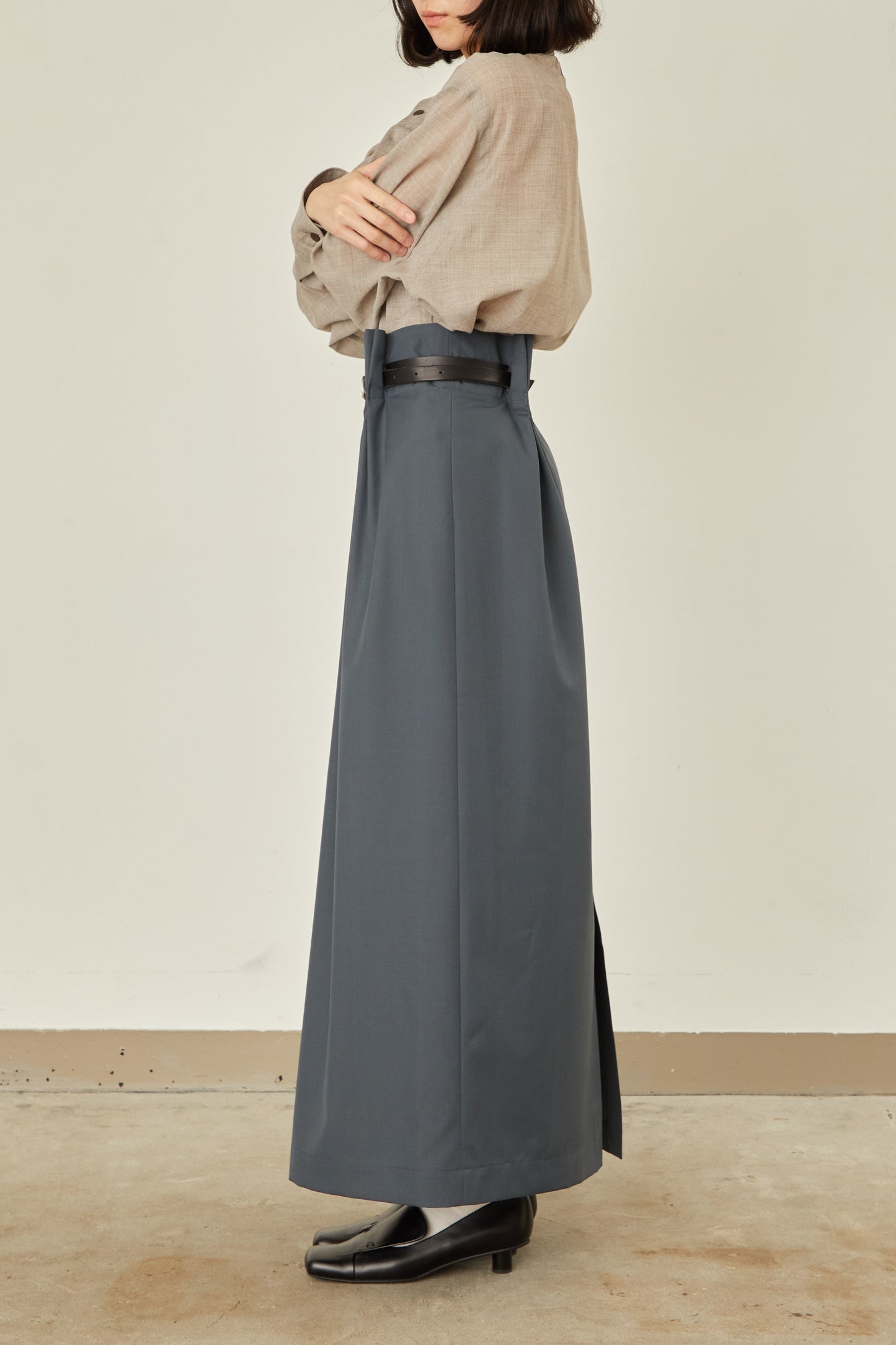 i'm here : UN(I)FORM : PLEATS SKIRT