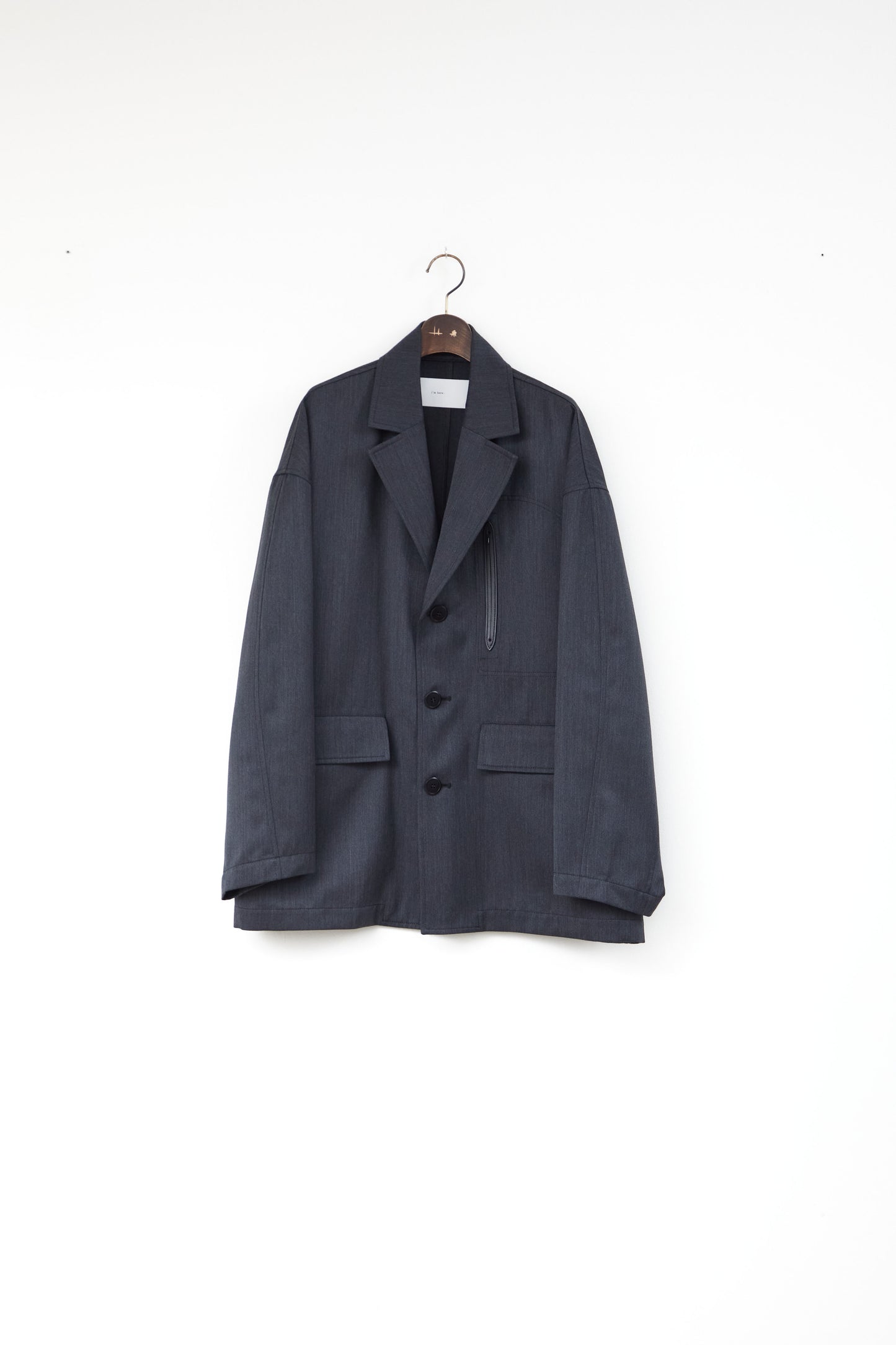UN(I)FORM : JACKET