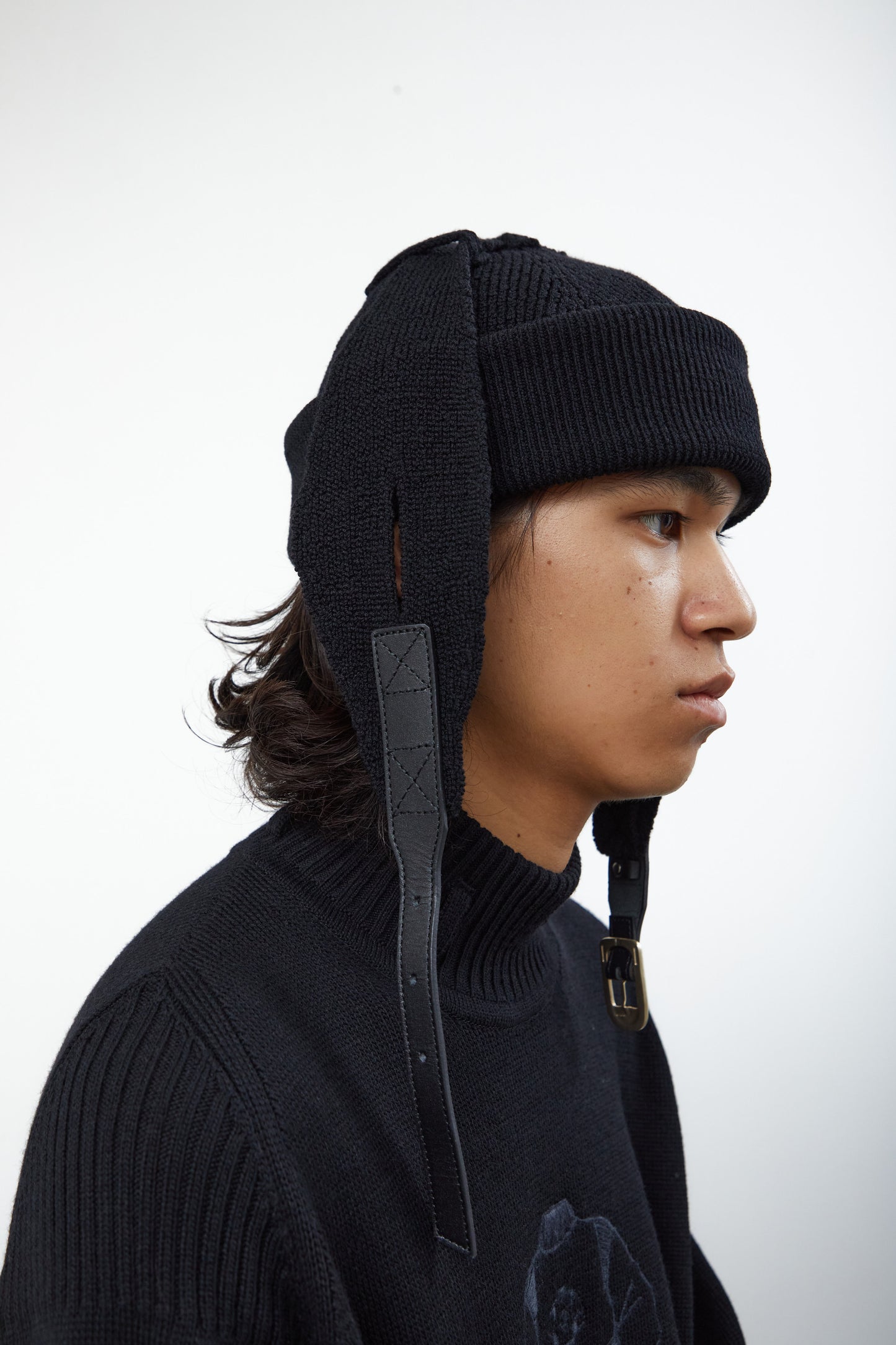 Pull - tab : EAR MUFFS KNIT CAP