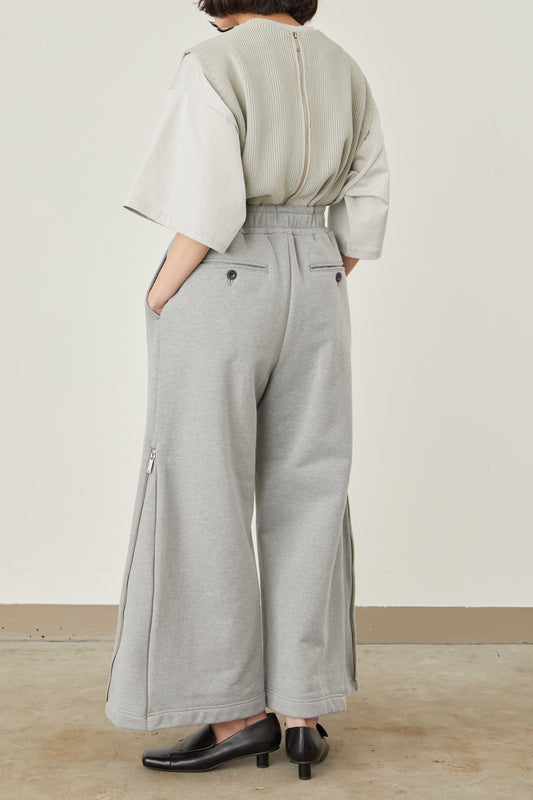 i'm here : SIDE ZIP : SWEAT PANTS