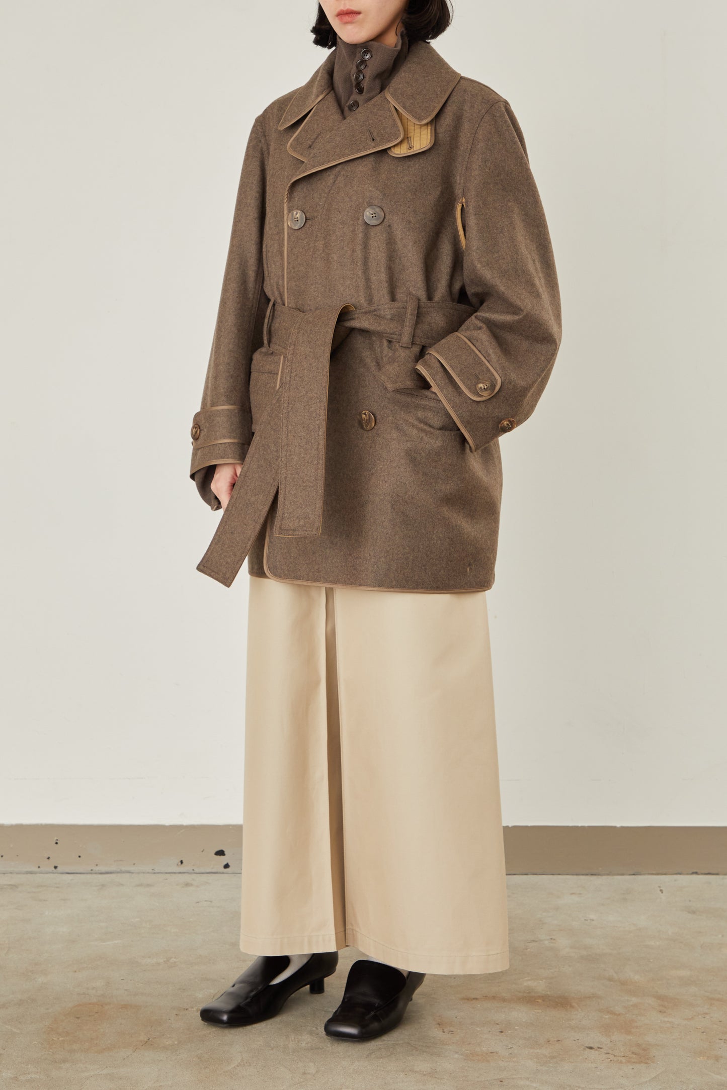 i'm here : with PIPING : LIGHT MELTON MACKINAW COAT