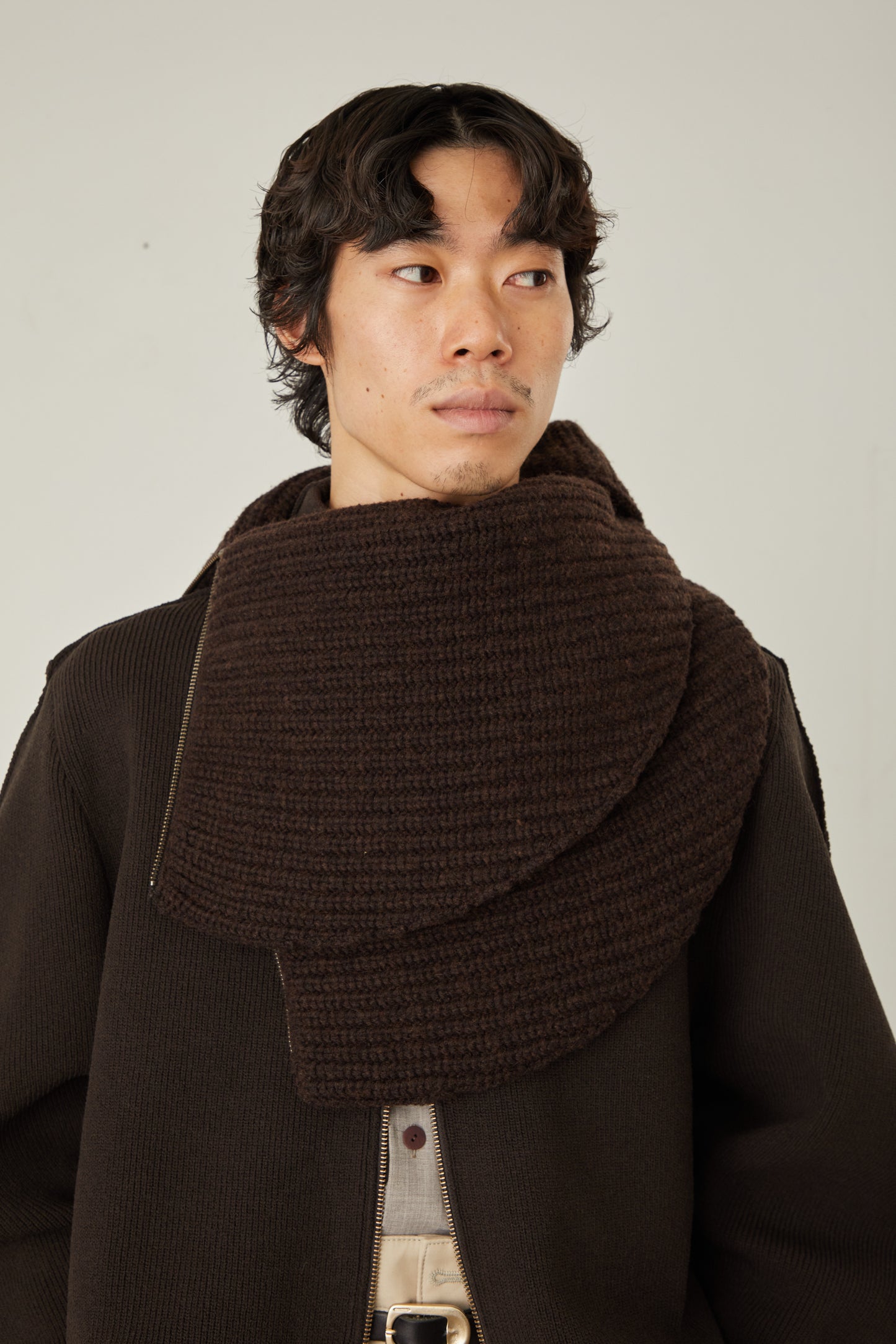i'm here : " Crepe " KNIT SNOOD :