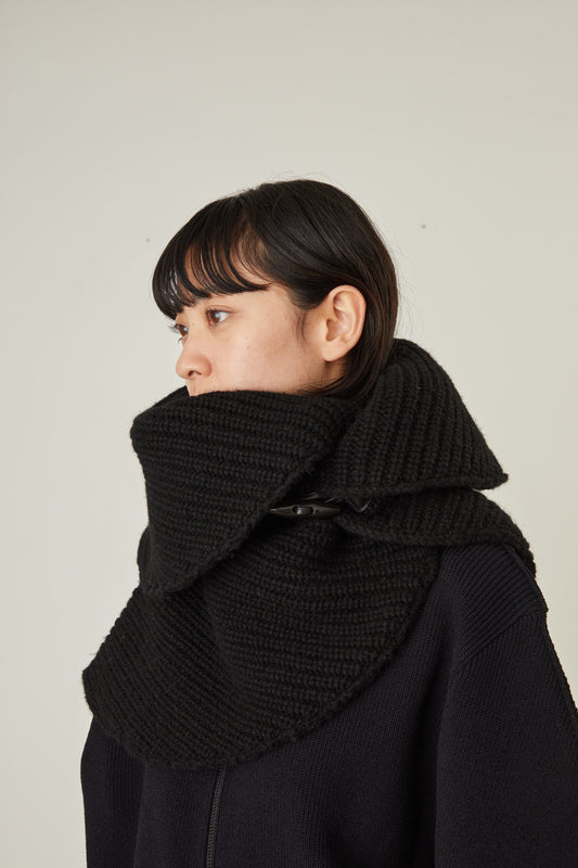 i'm here : " Crepe " KNIT SNOOD :