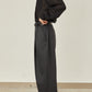 i'm here : " ONE " TUCK : VENETIAN PANTS