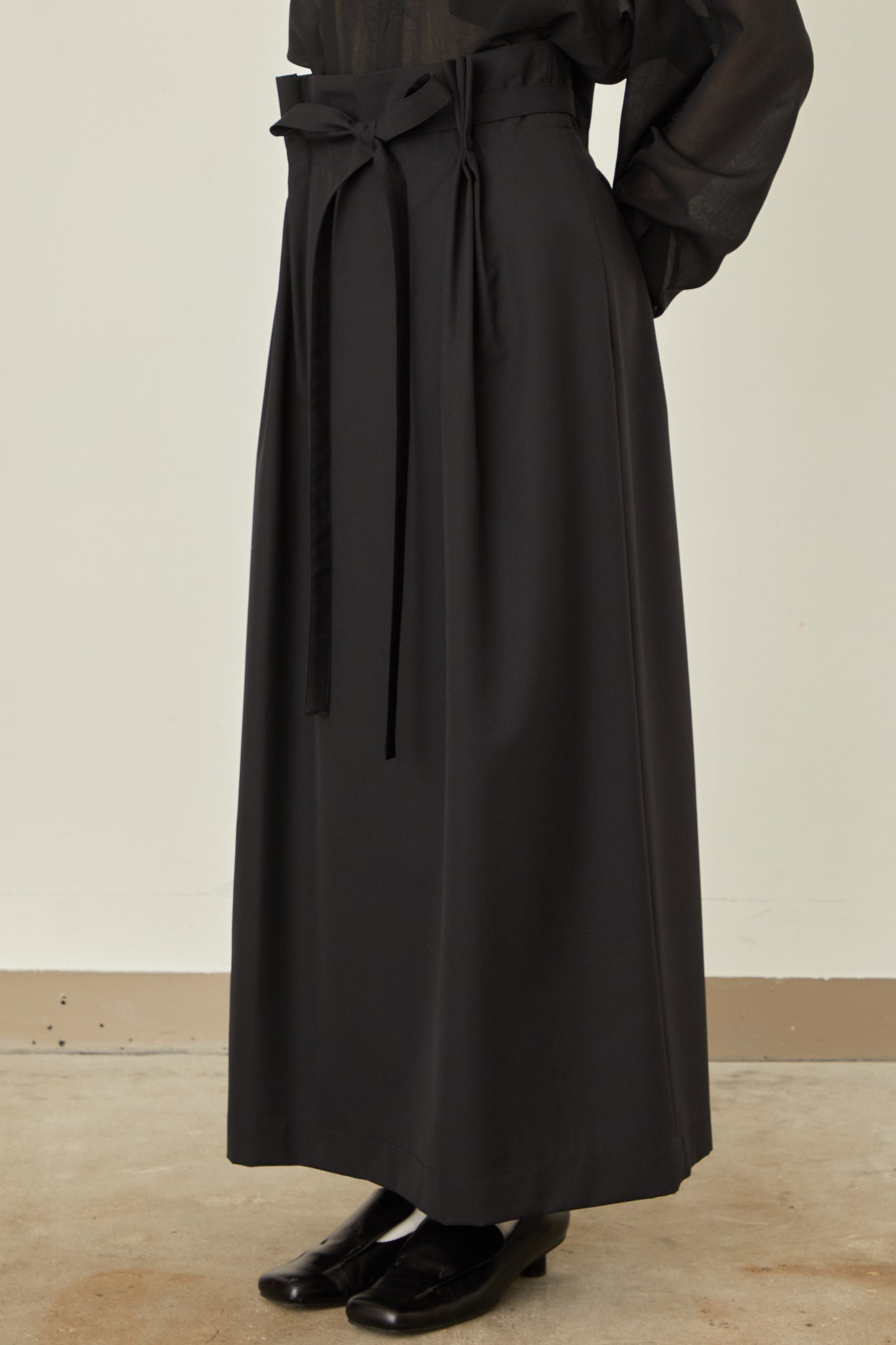 i'm here : UN(I)FORM : PLEATS SKIRT