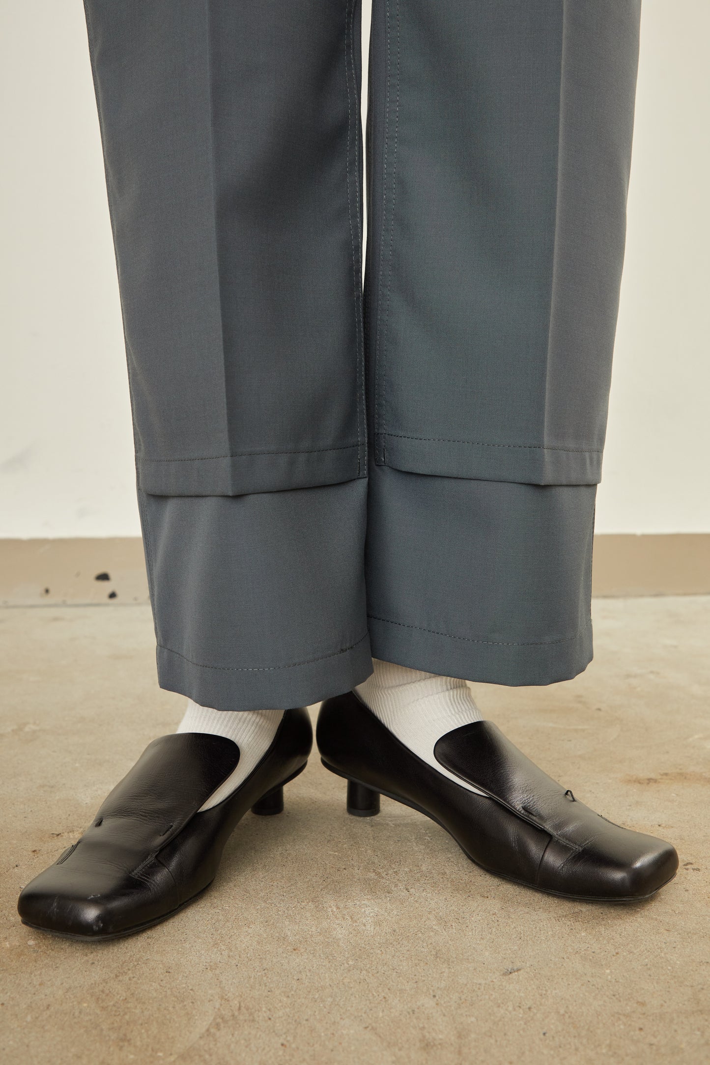 i'm here : UN(I)FORM : PAINTER`S SLACKS PANTS