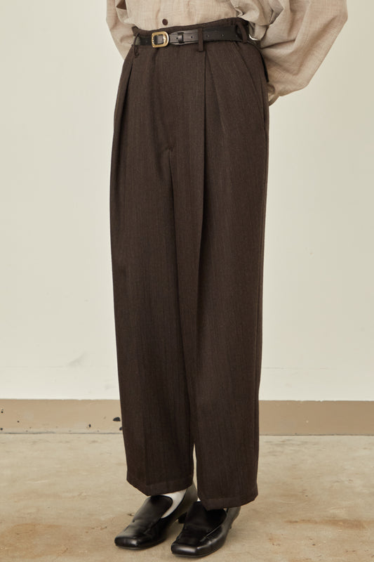 i'm here : " ONE " TUCK : VENETIAN PANTS