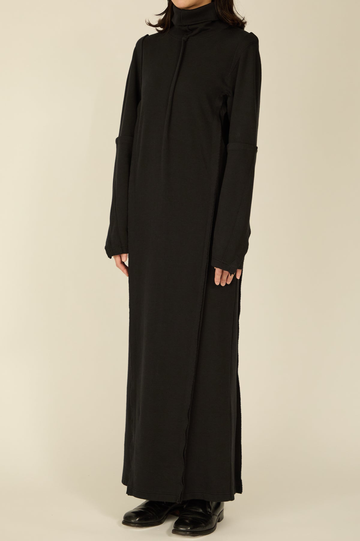 i'm here : " SLIT " JERSEY : ONE PIECE / BLACK