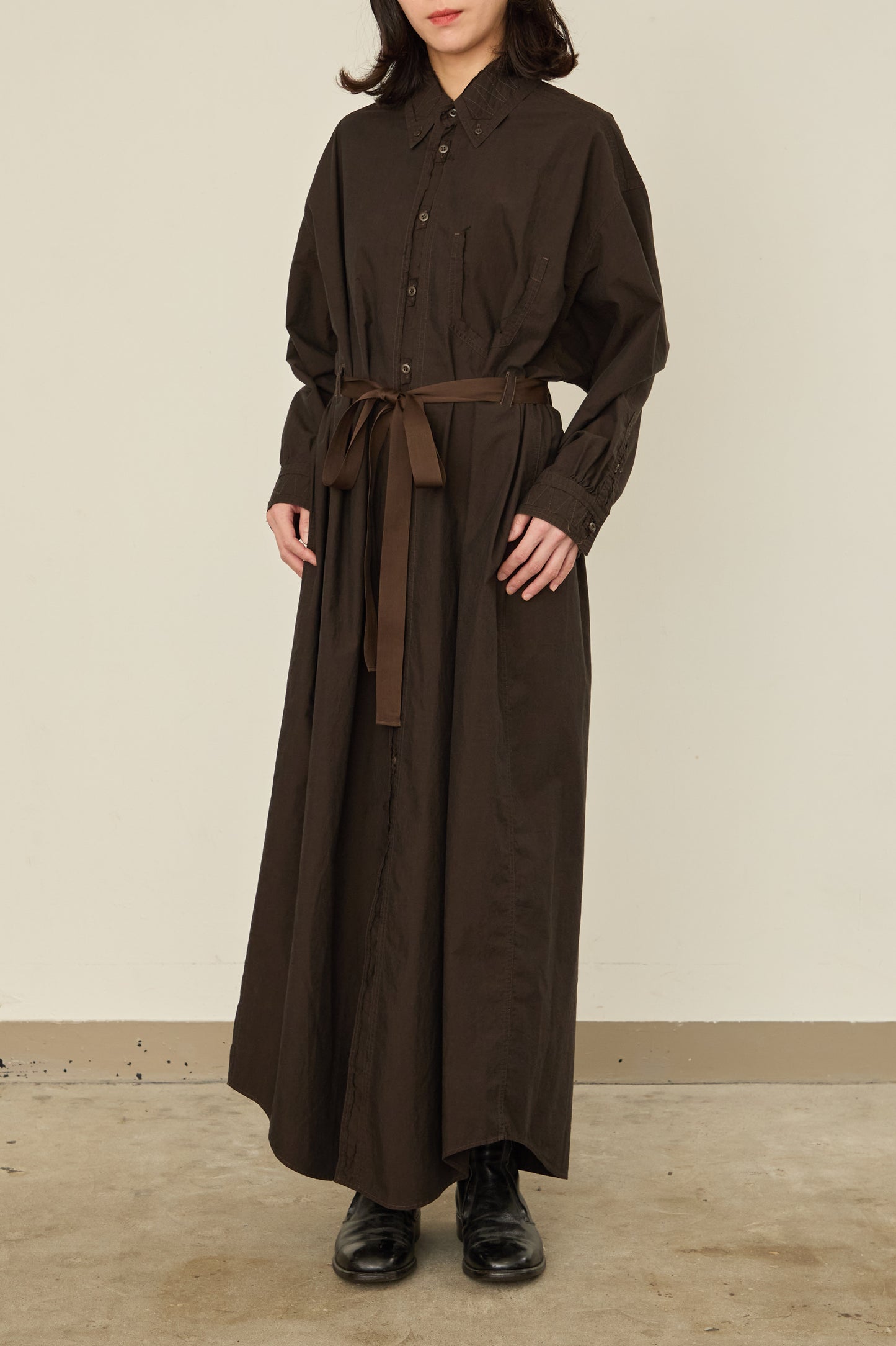 i'm here : " CUT OFF " SHIRT : ONE PIECE / BROWN