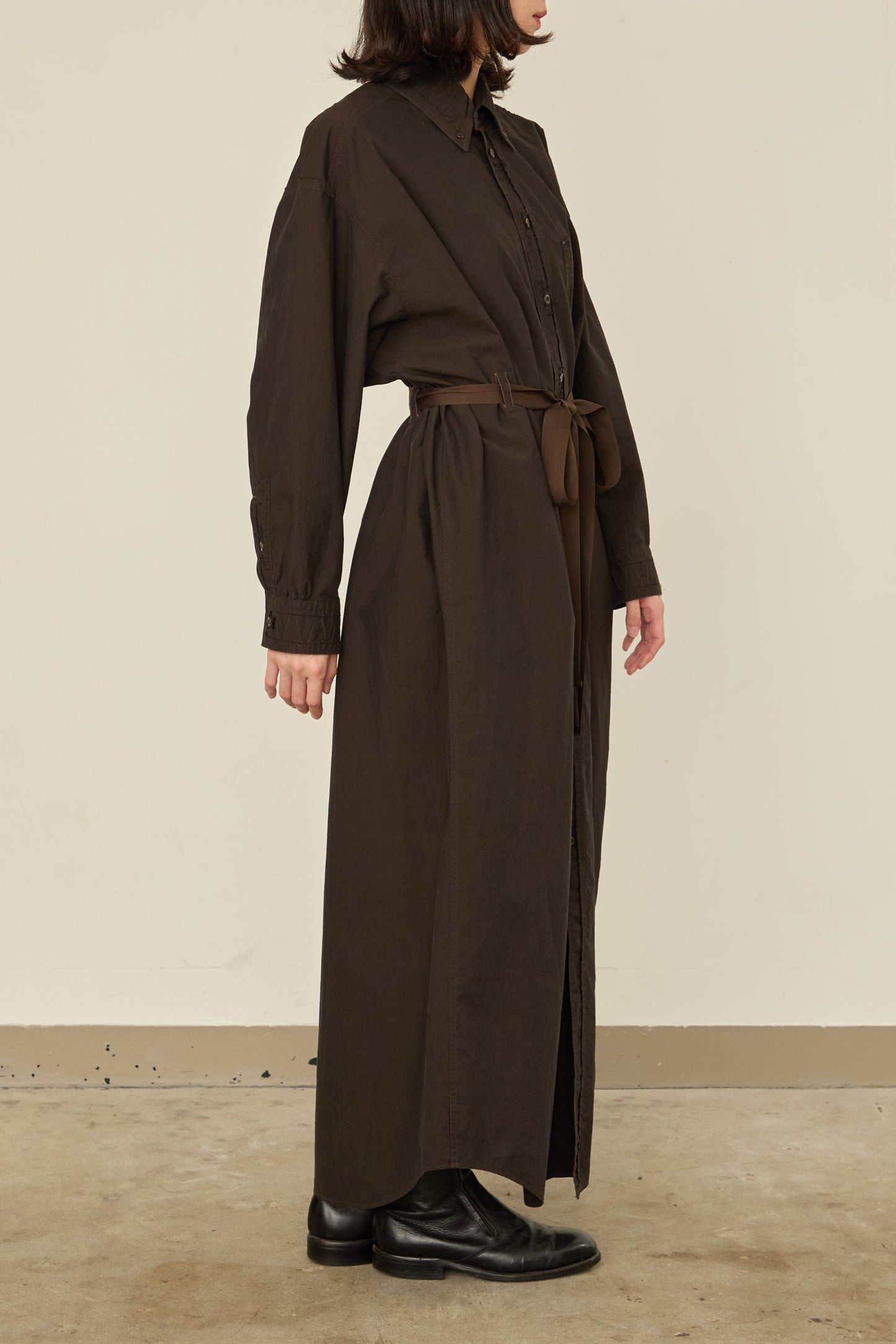 i'm here : " CUT OFF " SHIRT : ONE PIECE / BROWN