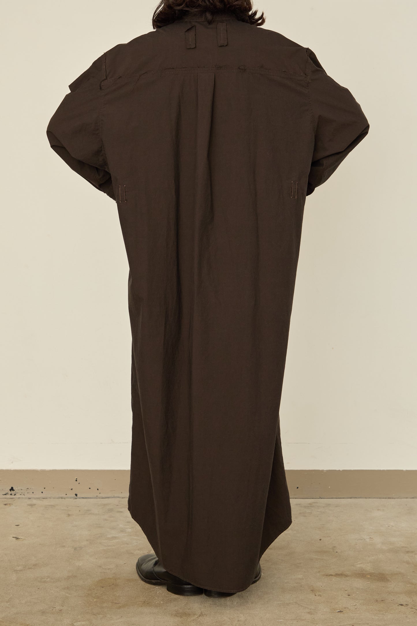 i'm here : " CUT OFF " SHIRT : ONE PIECE / BROWN