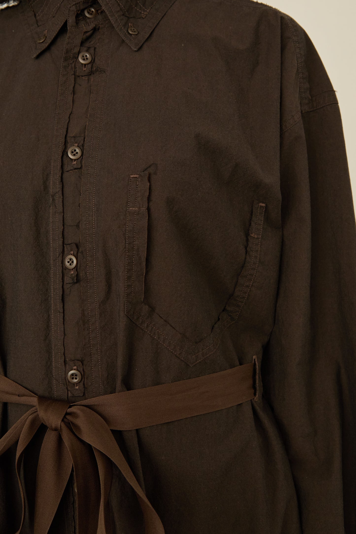 i'm here : " CUT OFF " SHIRT : ONE PIECE / BROWN