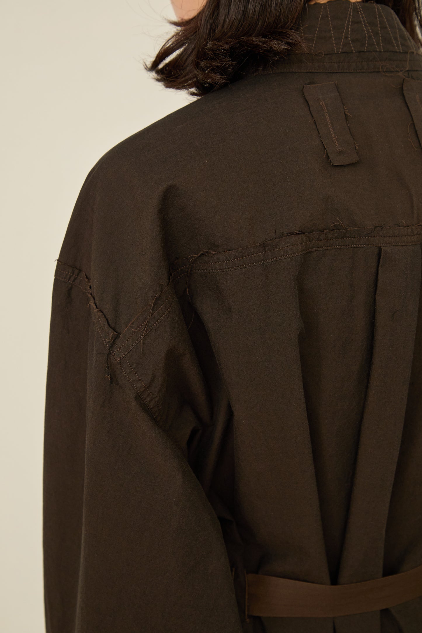 i'm here : " CUT OFF " SHIRT : ONE PIECE / BROWN
