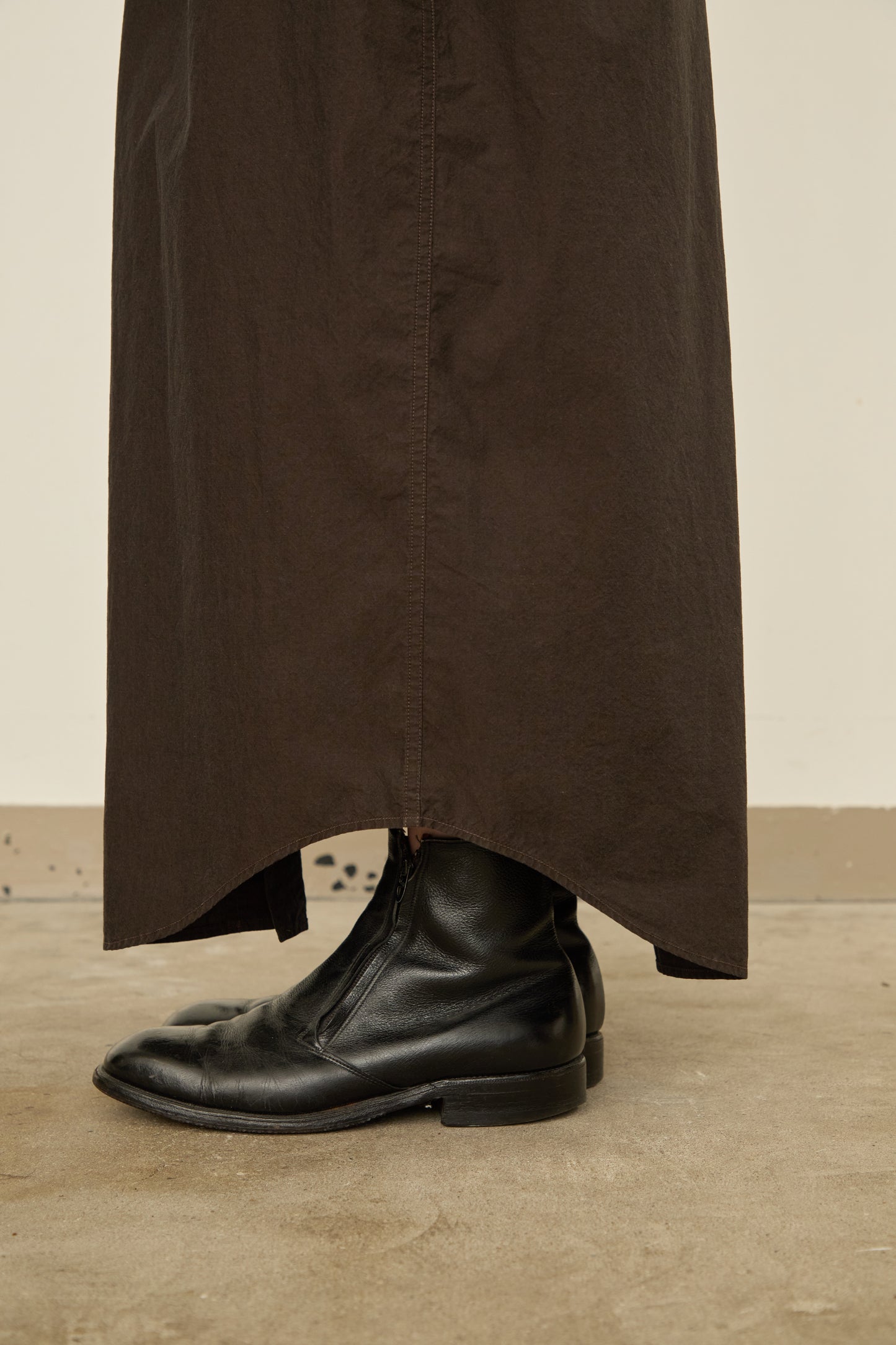 i'm here : " CUT OFF " SHIRT : ONE PIECE / BROWN