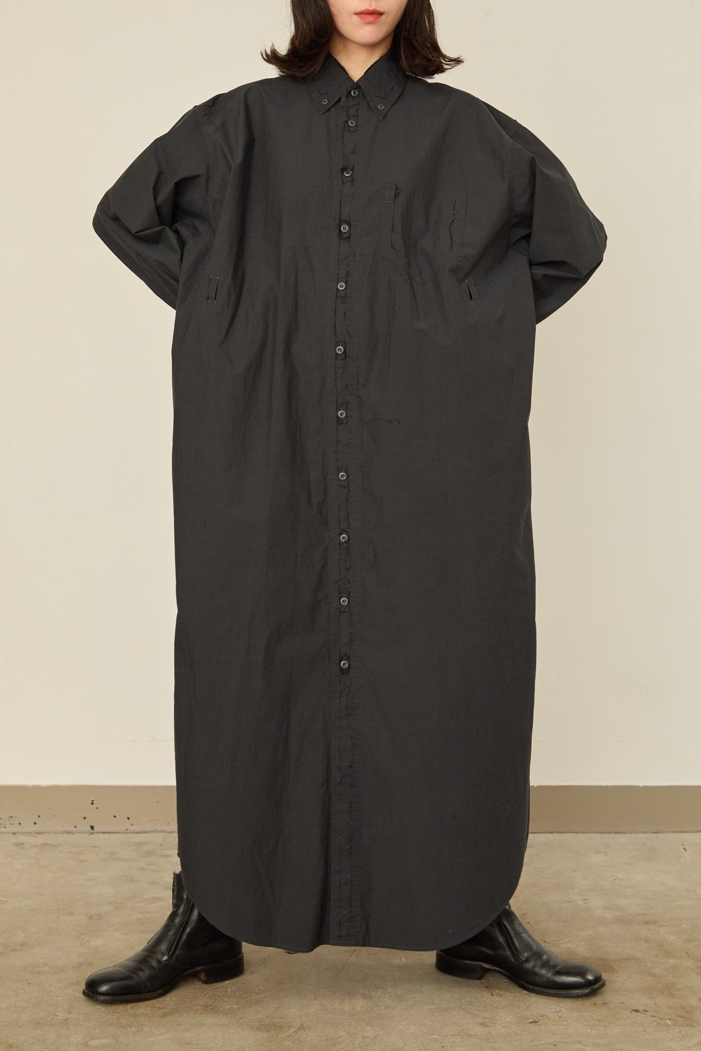 i'm here : " CUT OFF " SHIRT : ONE PIECE / GRAY