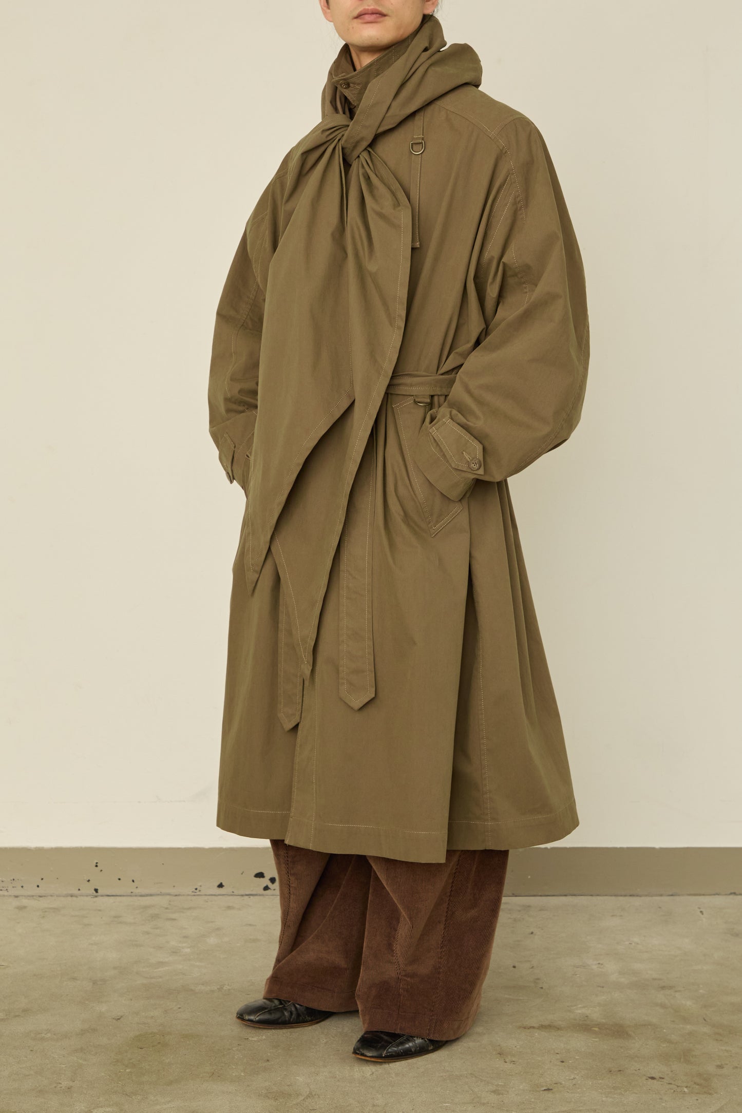 i'm here : HAOLI TRENCH COAT : / KHAKI