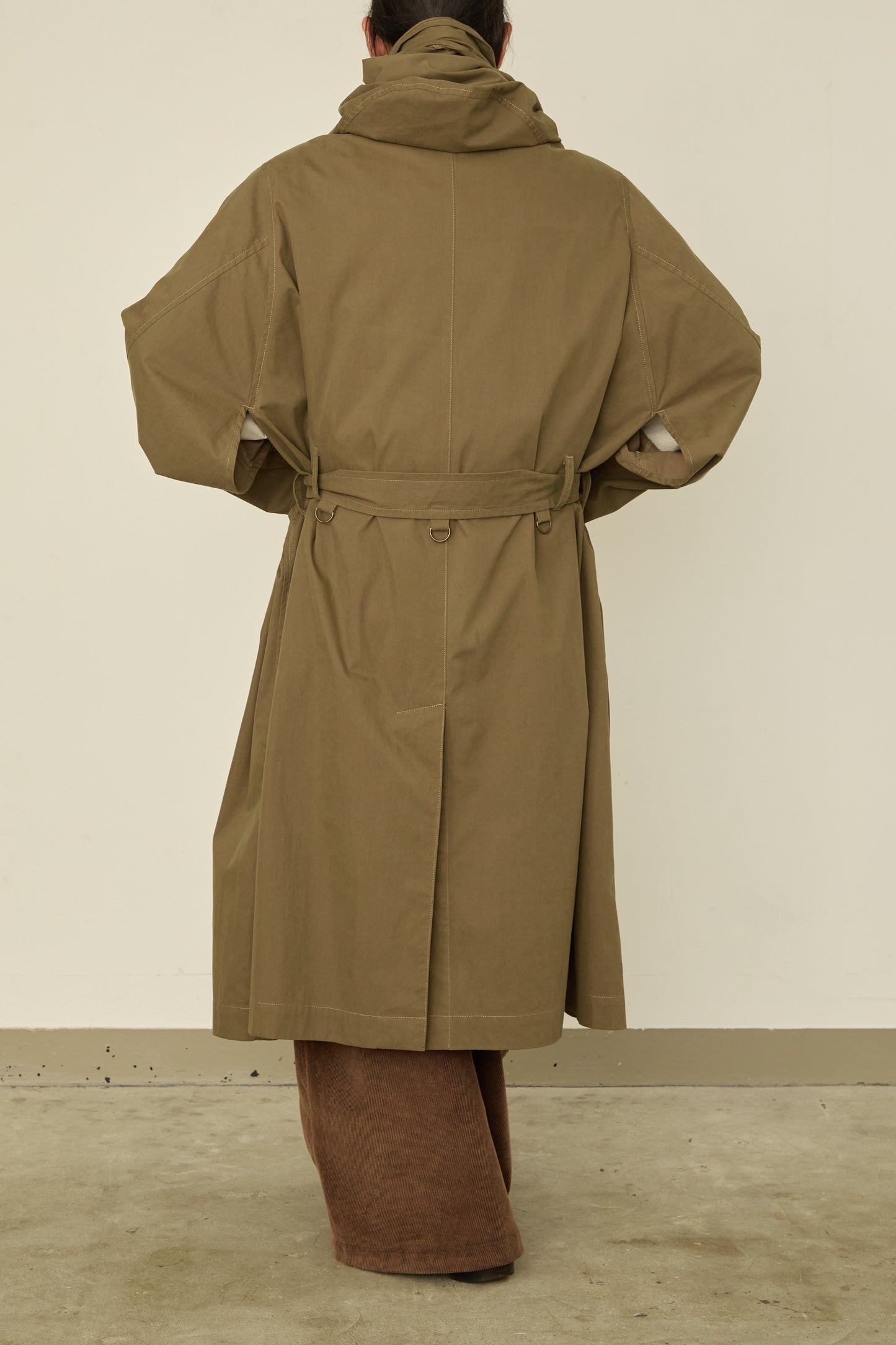i'm here : HAOLI TRENCH COAT : / KHAKI