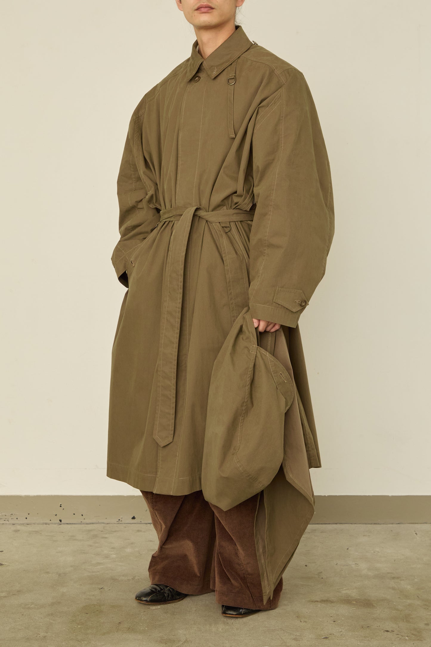 i'm here : HAOLI TRENCH COAT : / KHAKI