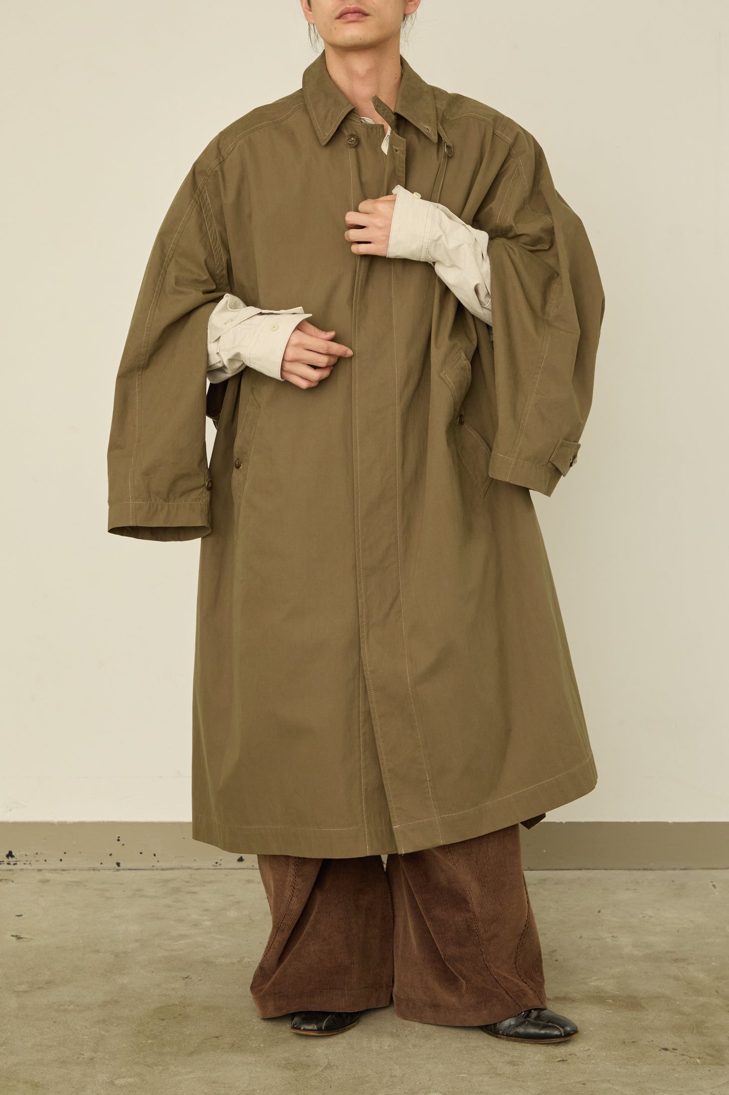 i'm here : HAOLI TRENCH COAT : / KHAKI