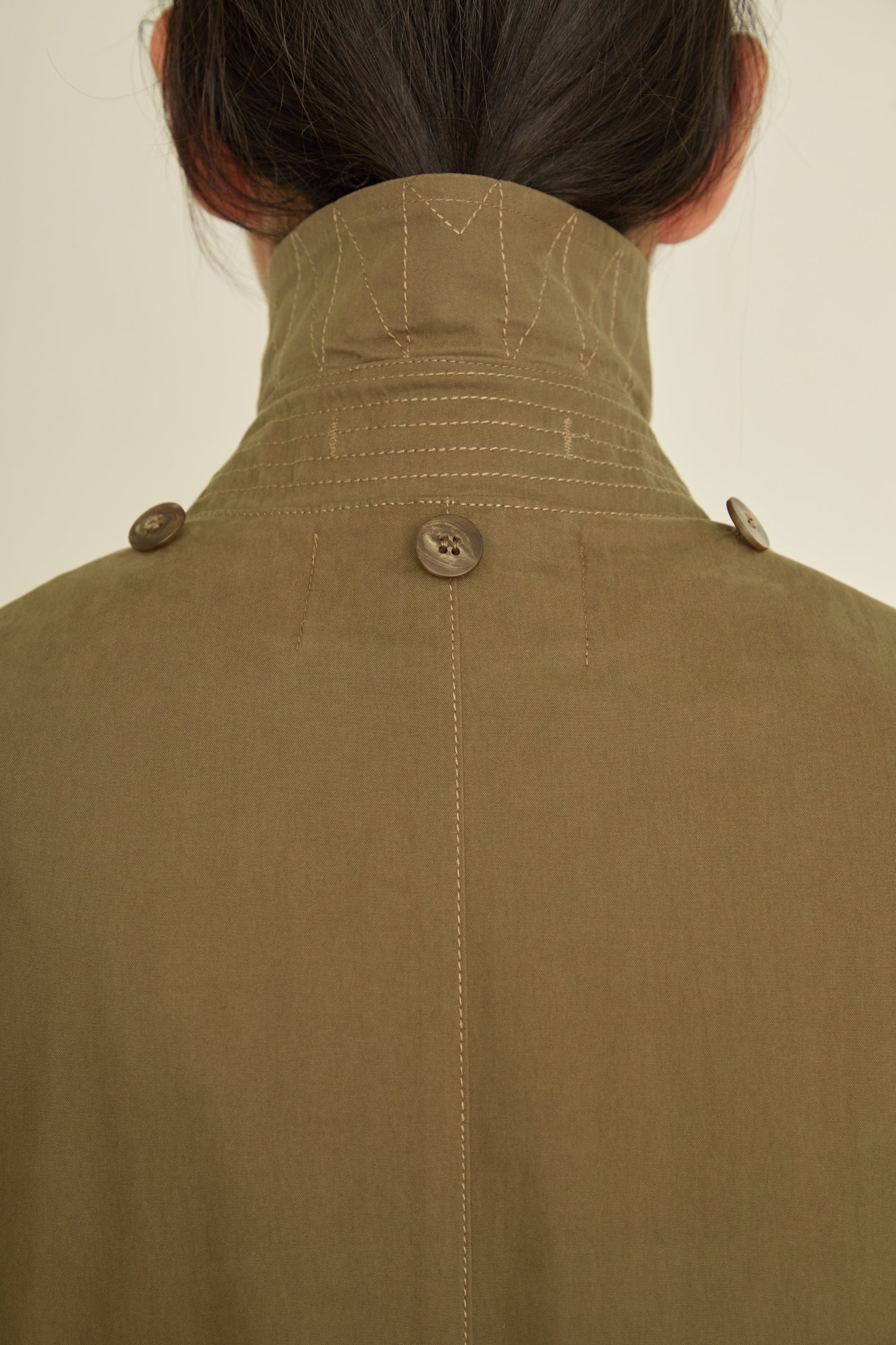 i'm here : HAOLI TRENCH COAT : / KHAKI