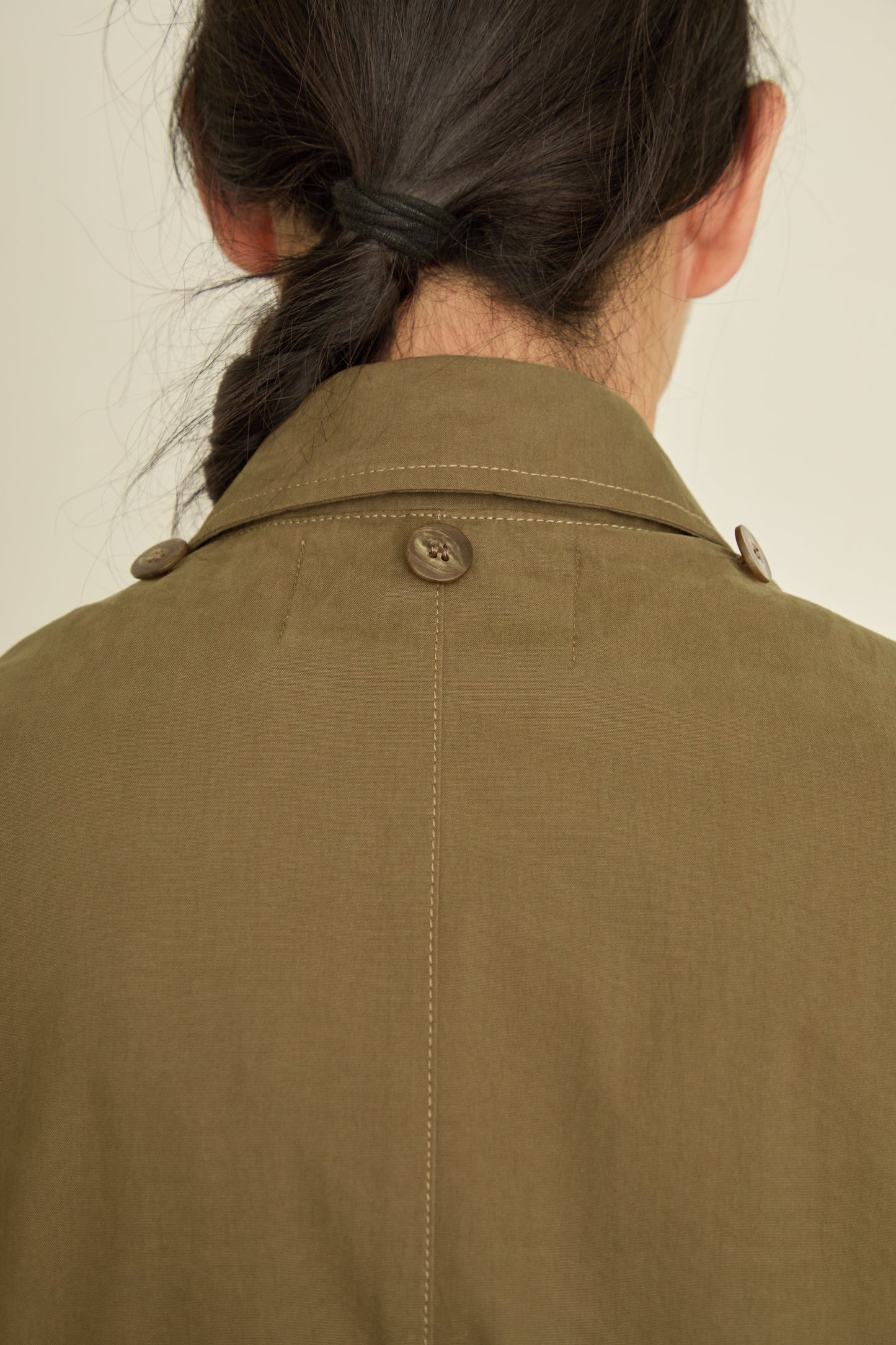 i'm here : HAOLI TRENCH COAT : / KHAKI