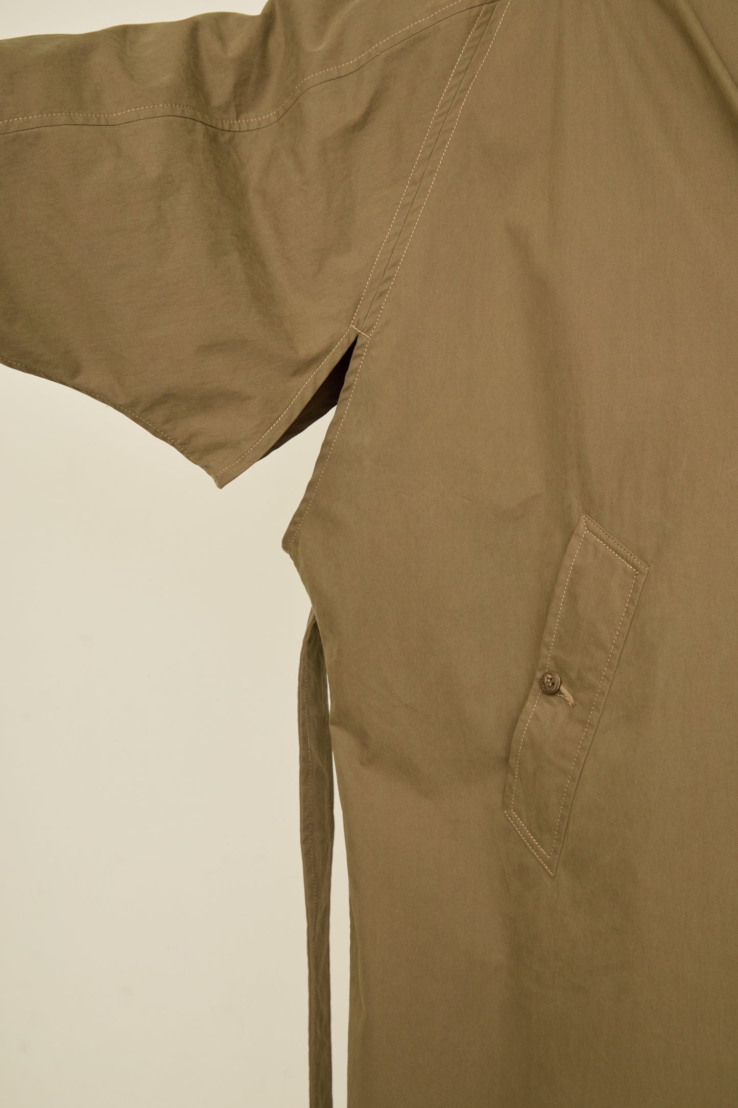 i'm here : HAOLI TRENCH COAT : / KHAKI