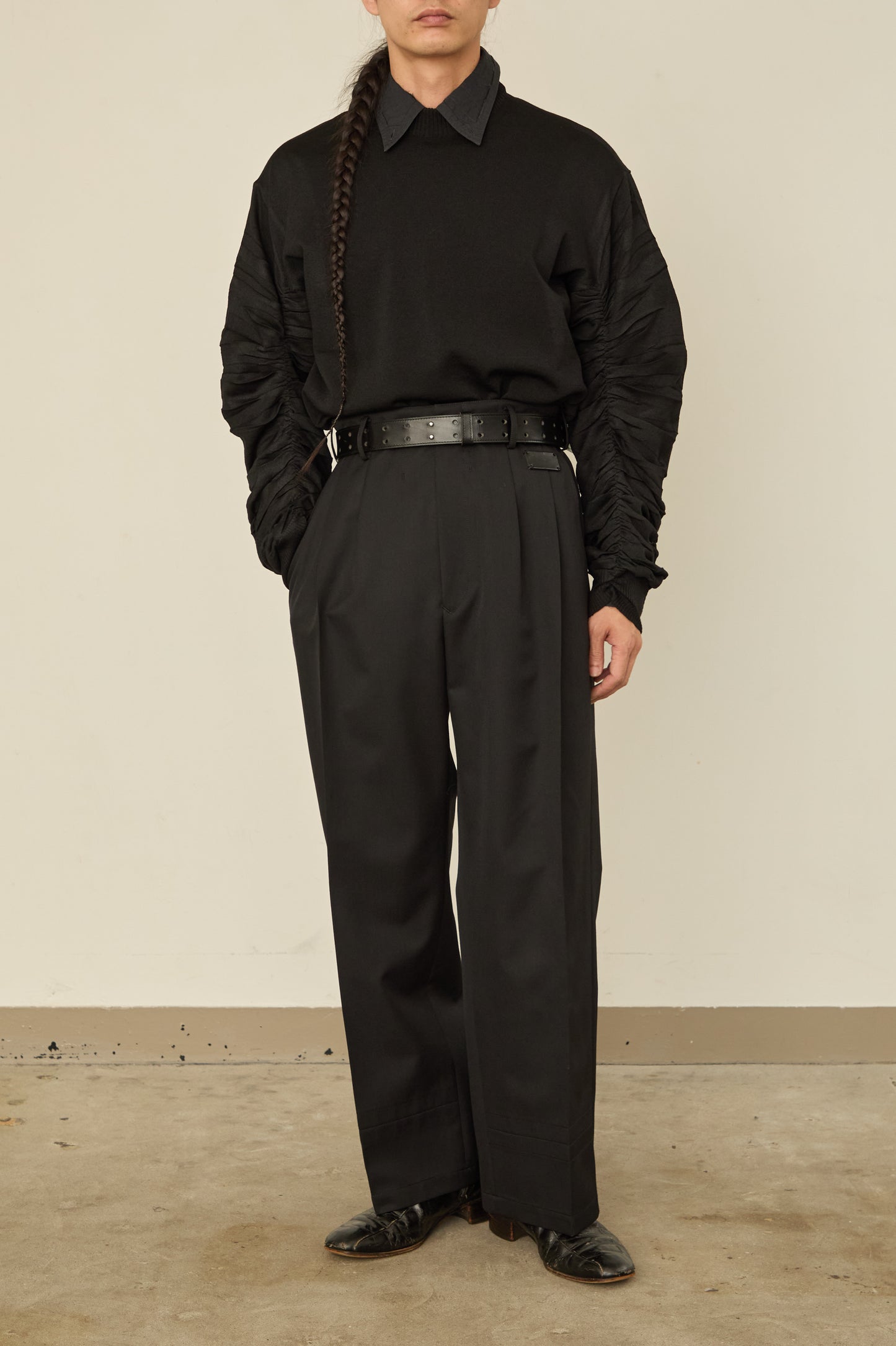 i'm here :  UN(I)FORM PANTS : / BLACK