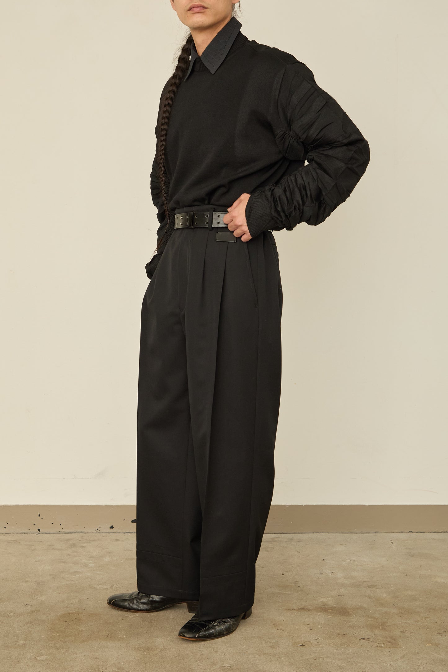 i'm here :  UN(I)FORM PANTS : / BLACK